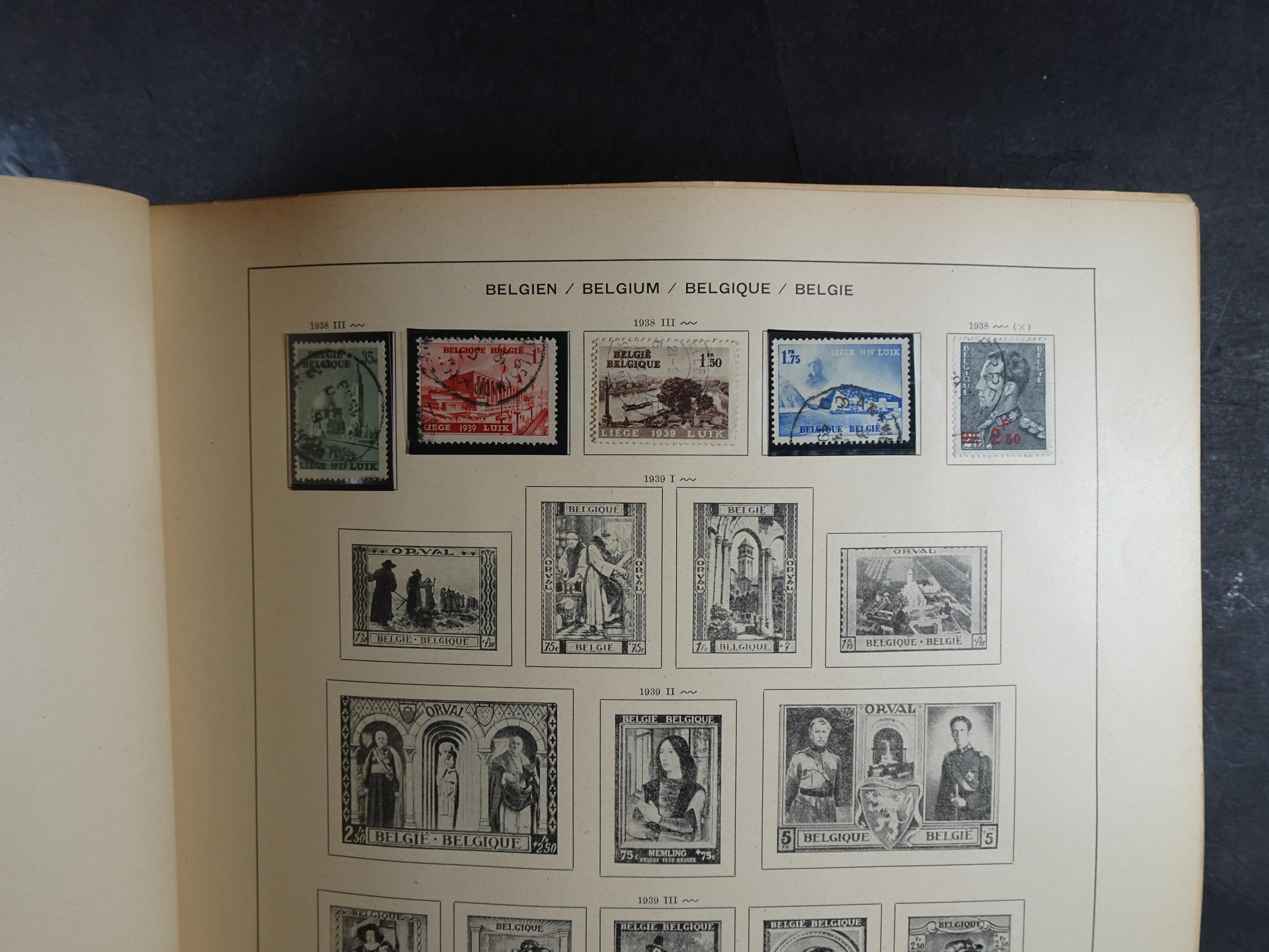 Mooie klassieke verzameling zeer goed gevulde Schaubek album. 14