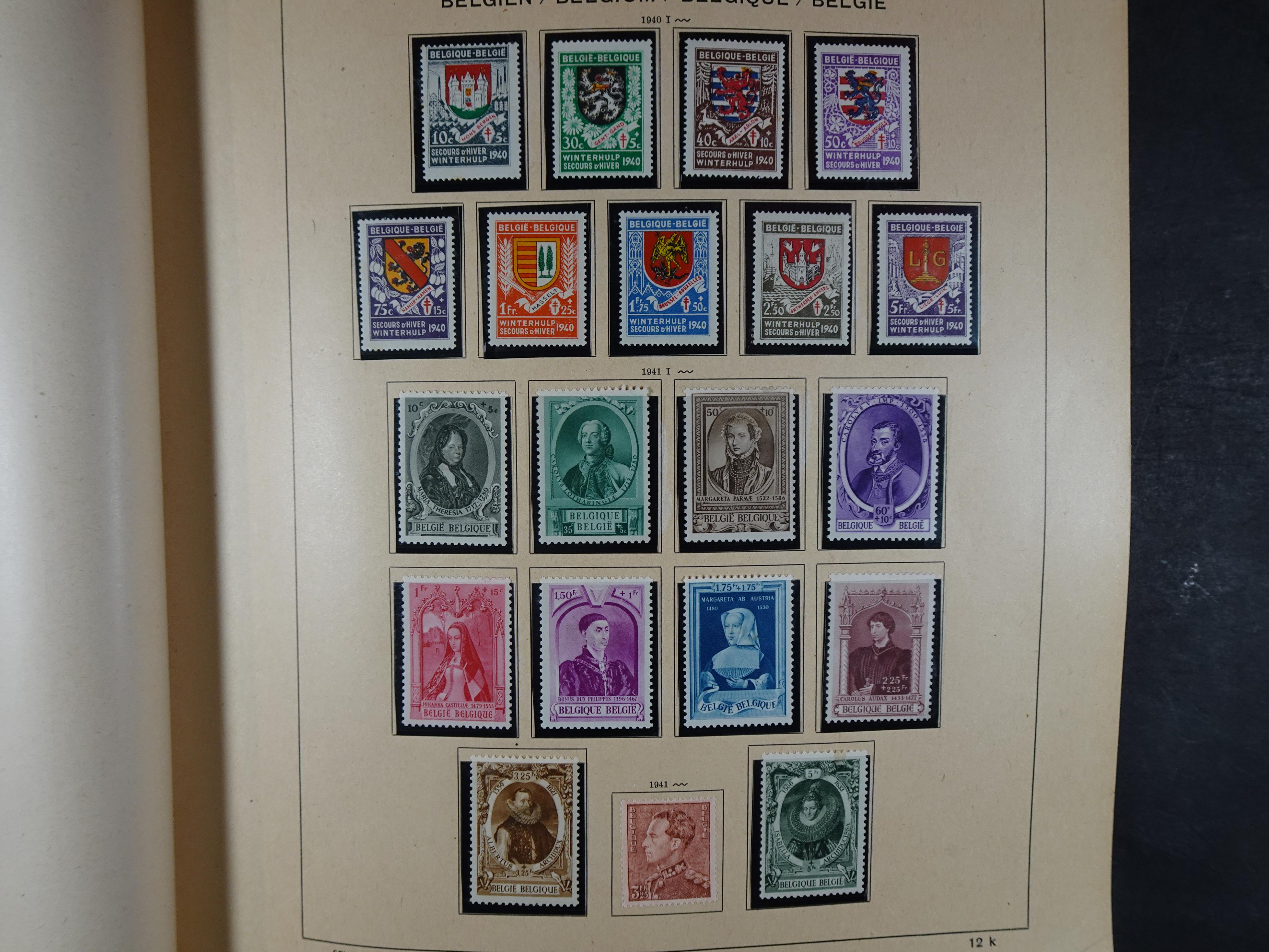 Mooie klassieke verzameling zeer goed gevulde Schaubek album. 17