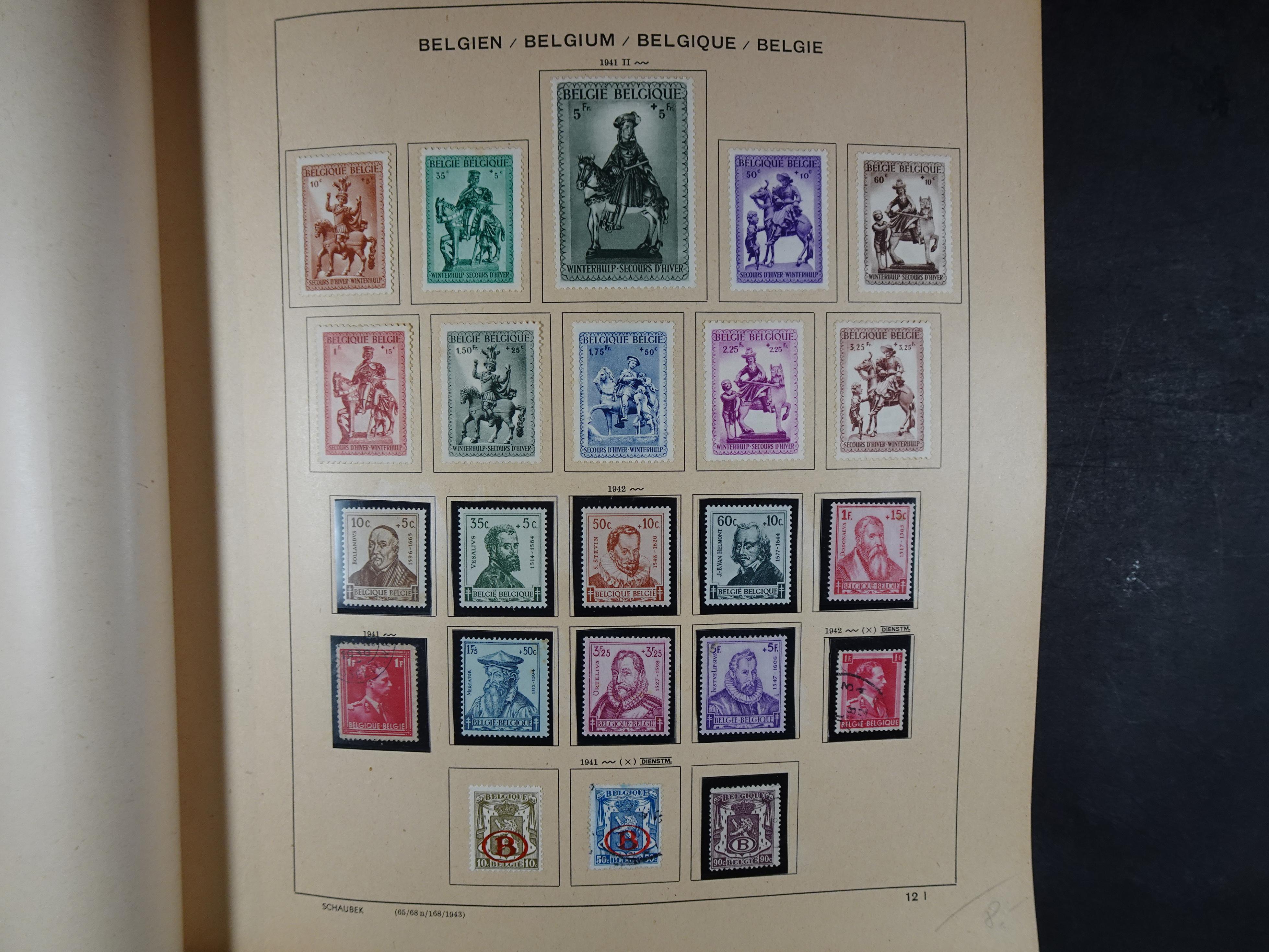 Mooie klassieke verzameling zeer goed gevulde Schaubek album. 18