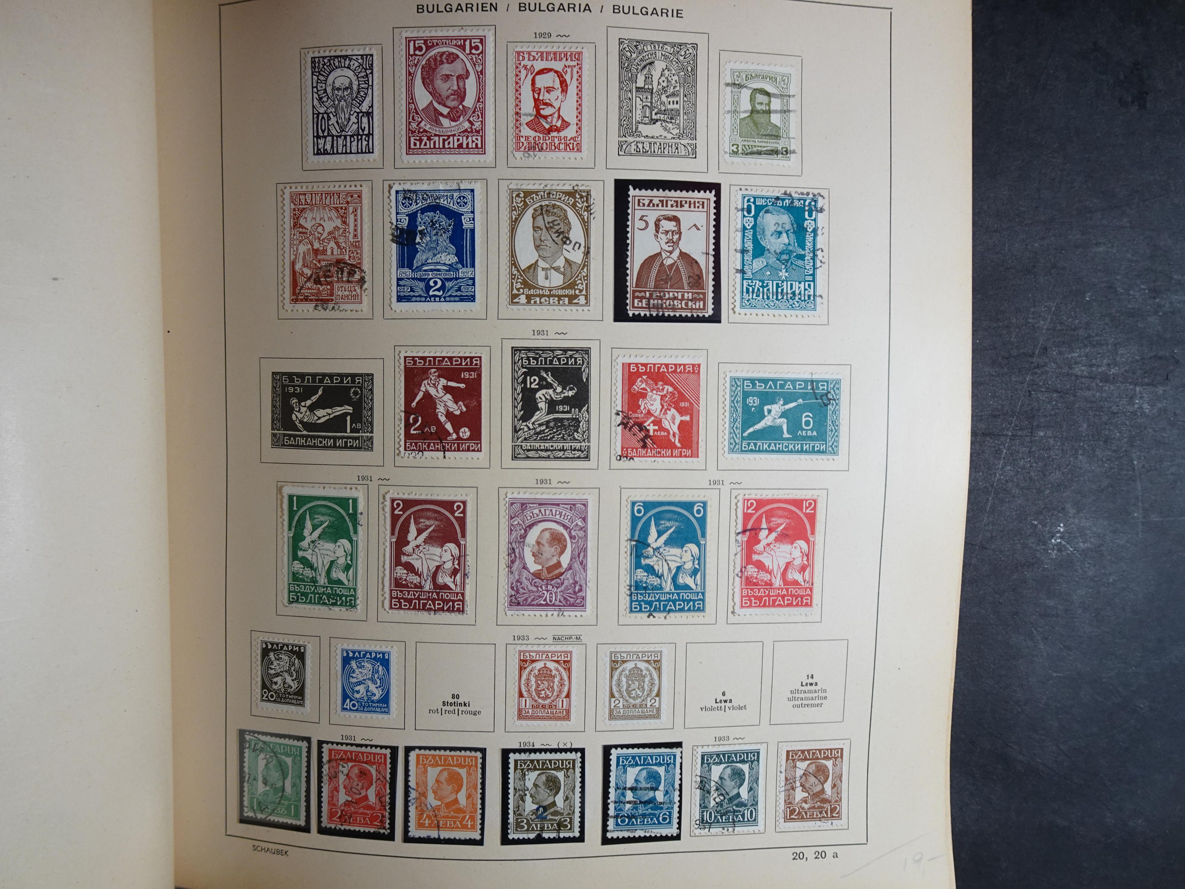 Mooie klassieke verzameling zeer goed gevulde Schaubek album. 25