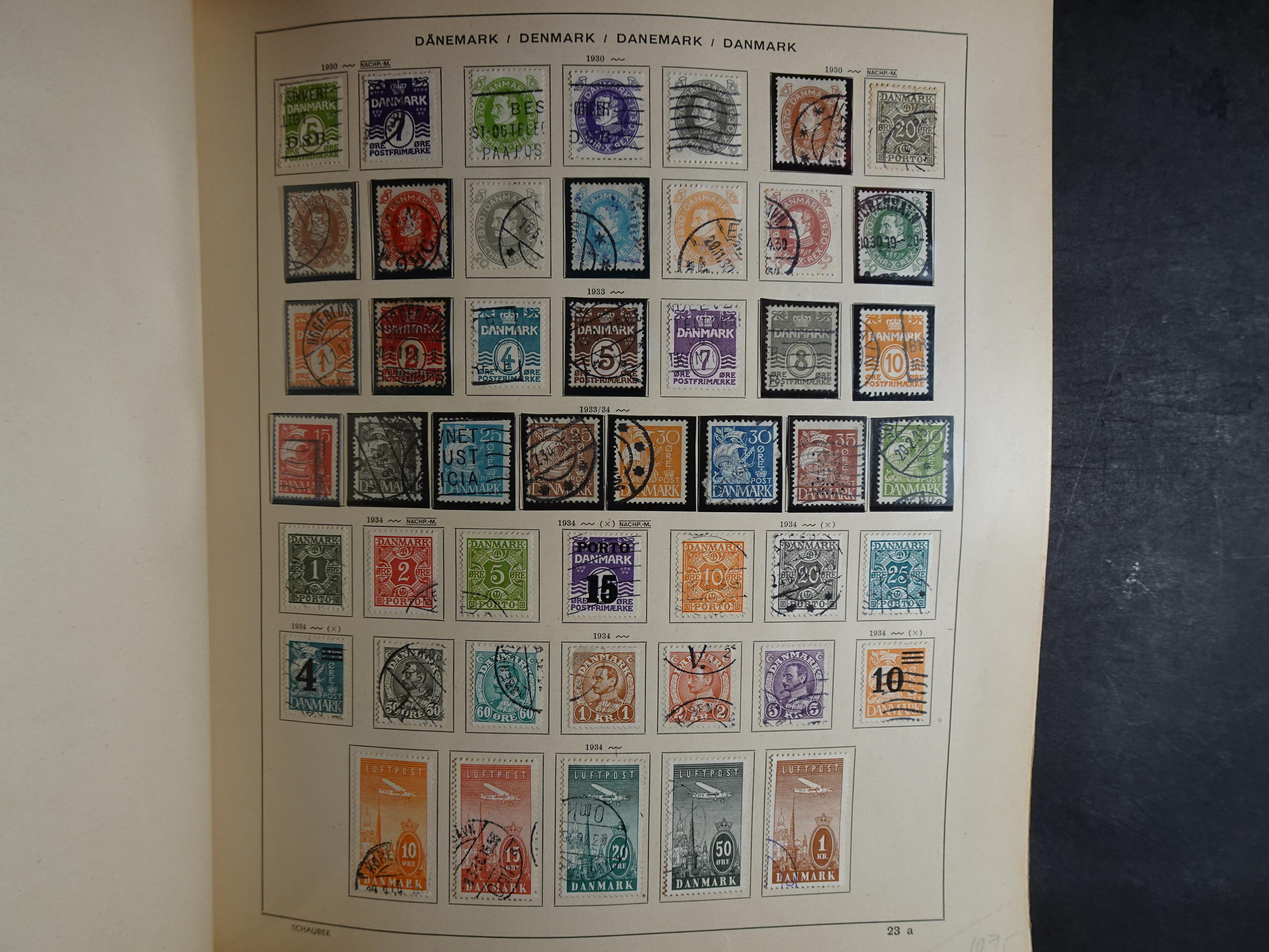 Mooie klassieke verzameling zeer goed gevulde Schaubek album. 36