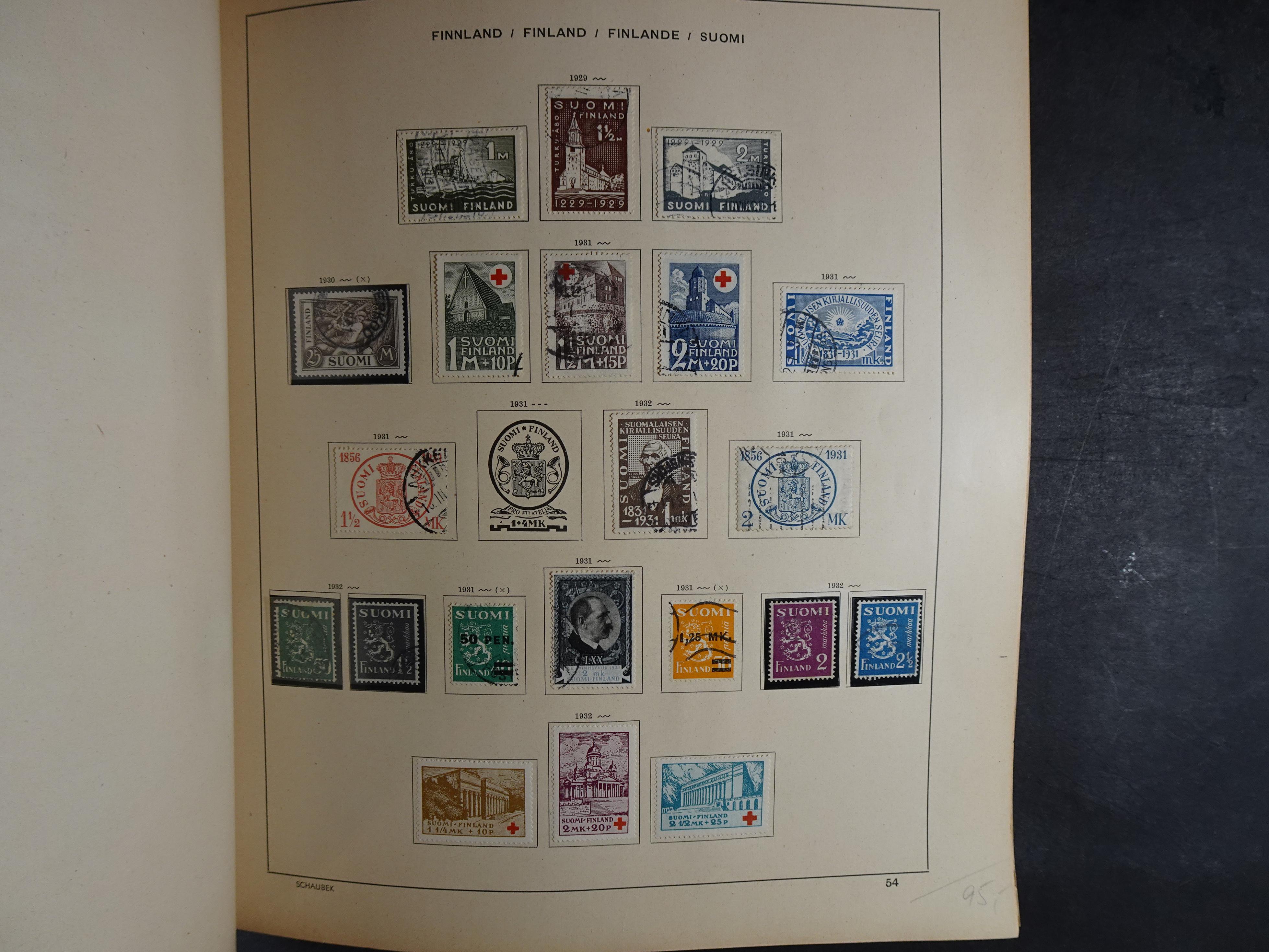 Mooie klassieke verzameling zeer goed gevulde Schaubek album. 46