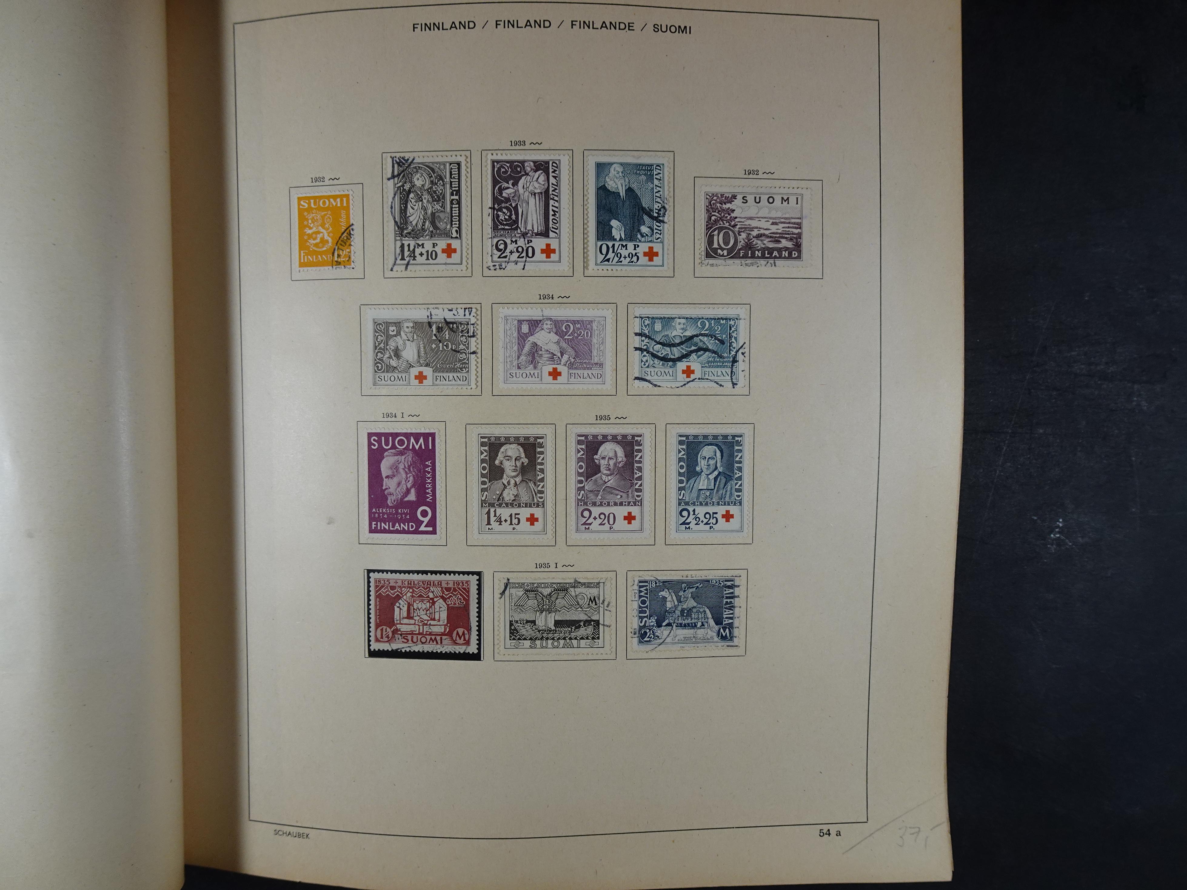 Mooie klassieke verzameling zeer goed gevulde Schaubek album. 47