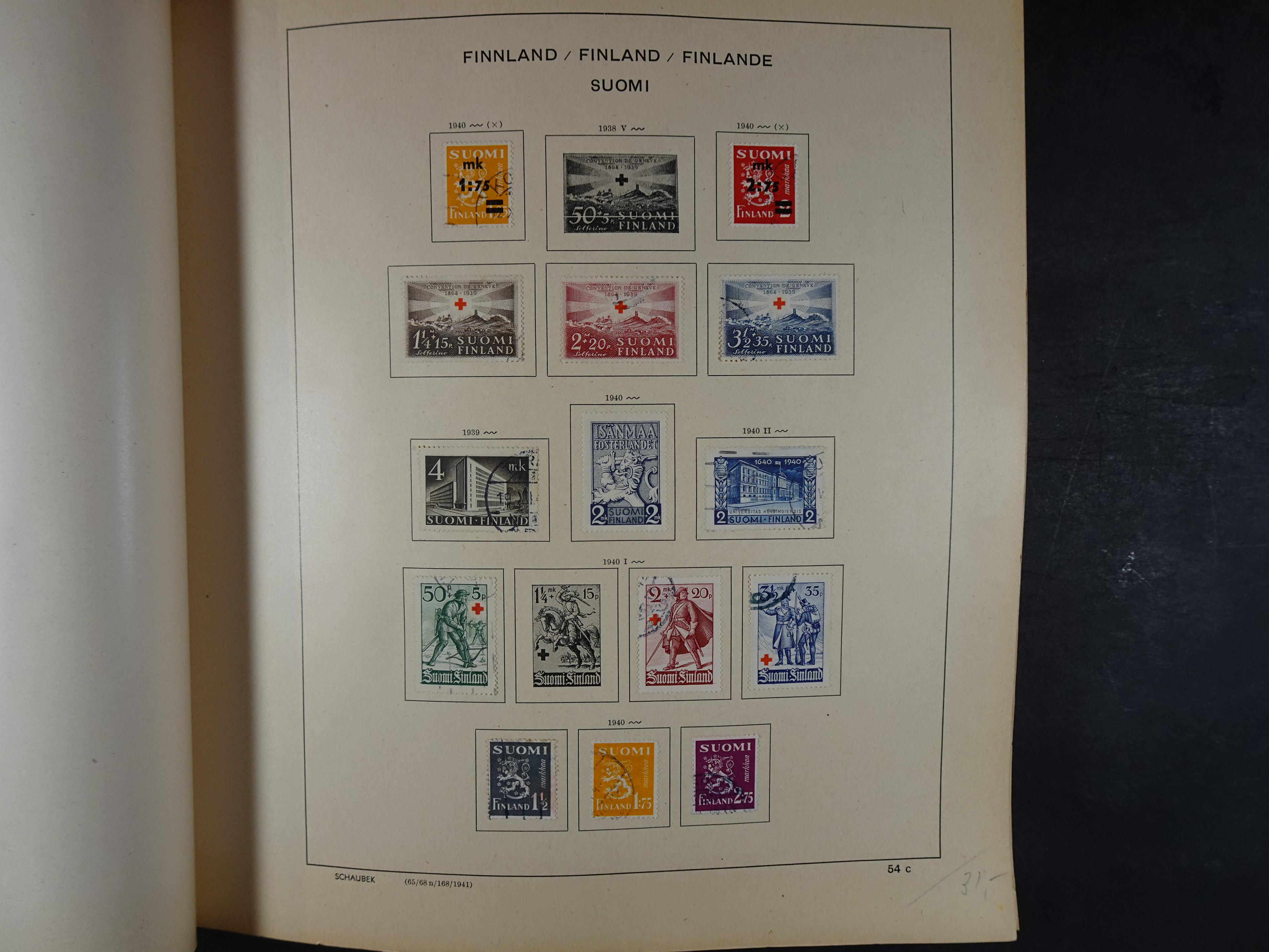 Mooie klassieke verzameling zeer goed gevulde Schaubek album. 49