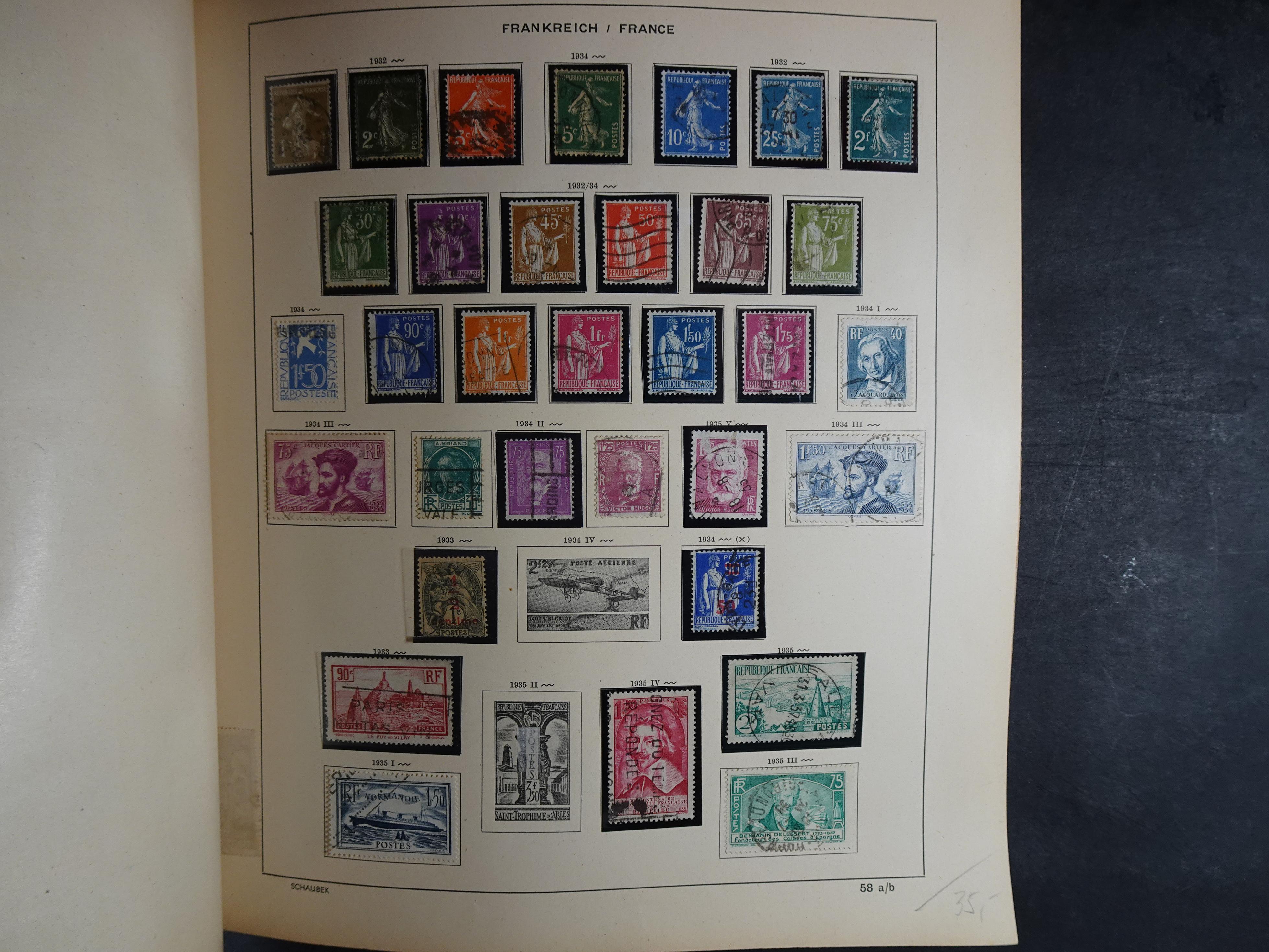 Mooie klassieke verzameling zeer goed gevulde Schaubek album. 56