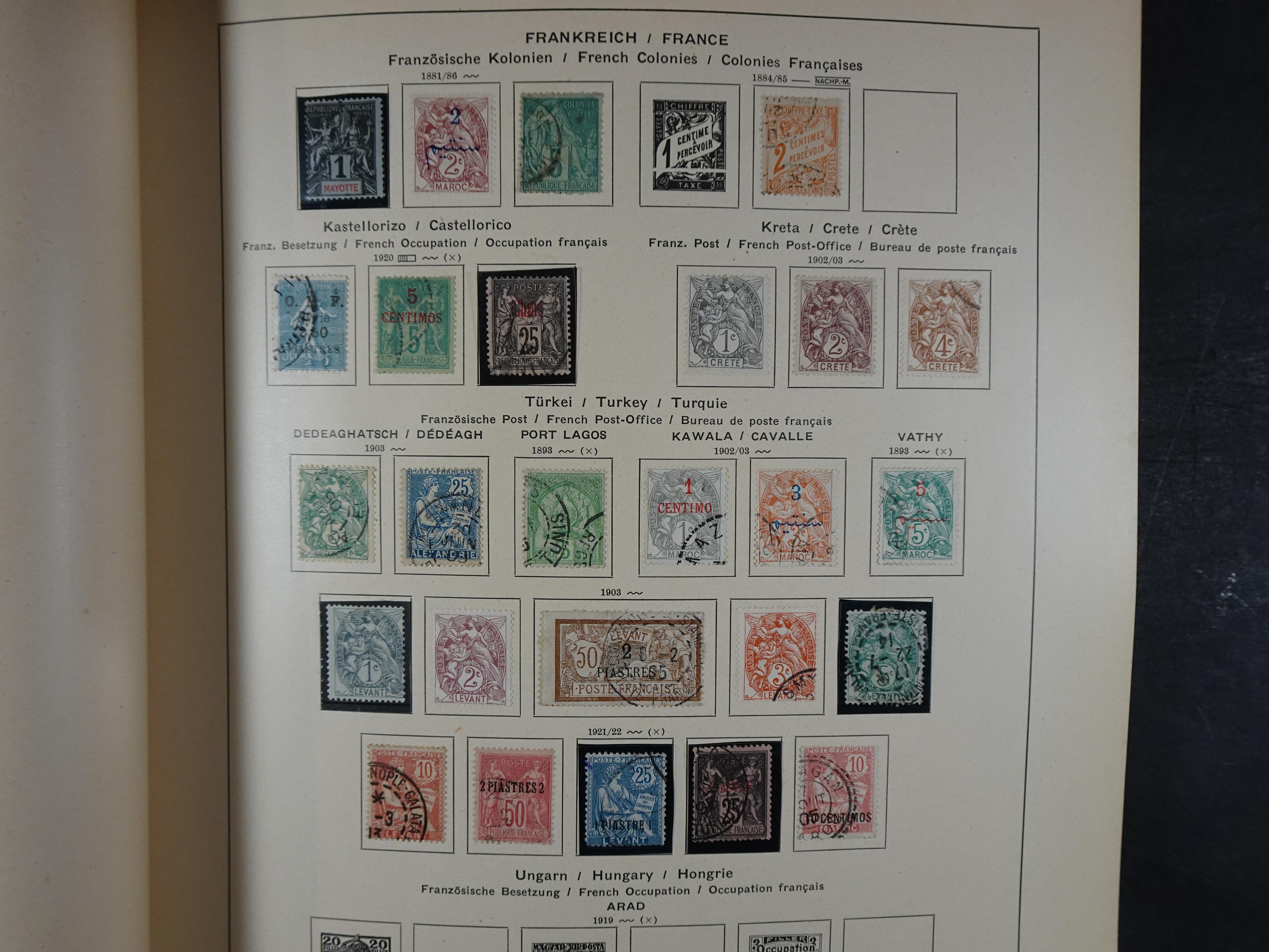 Mooie klassieke verzameling zeer goed gevulde Schaubek album. 67