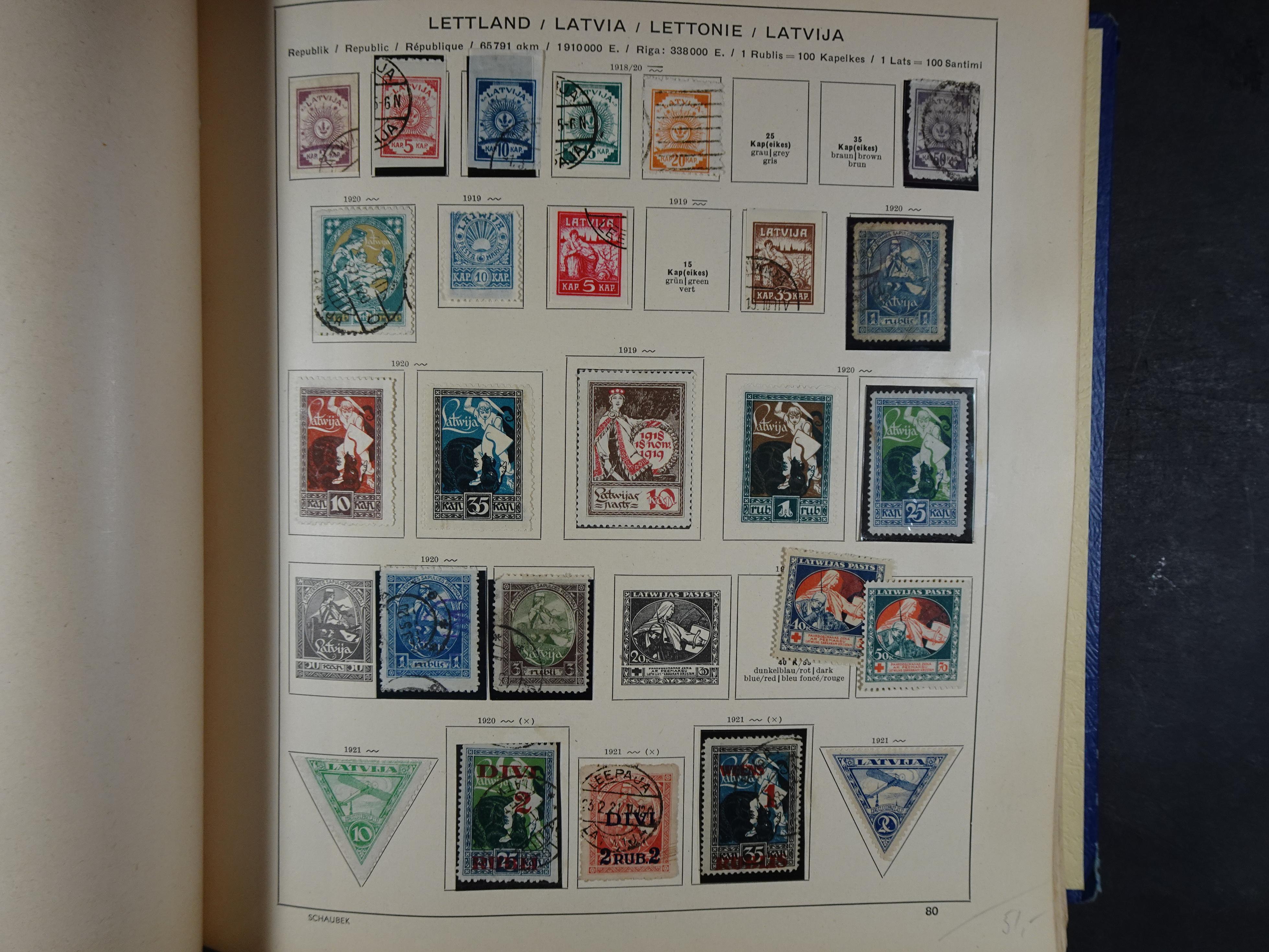 Mooie klassieke verzameling zeer goed gevulde Schaubek album. 106