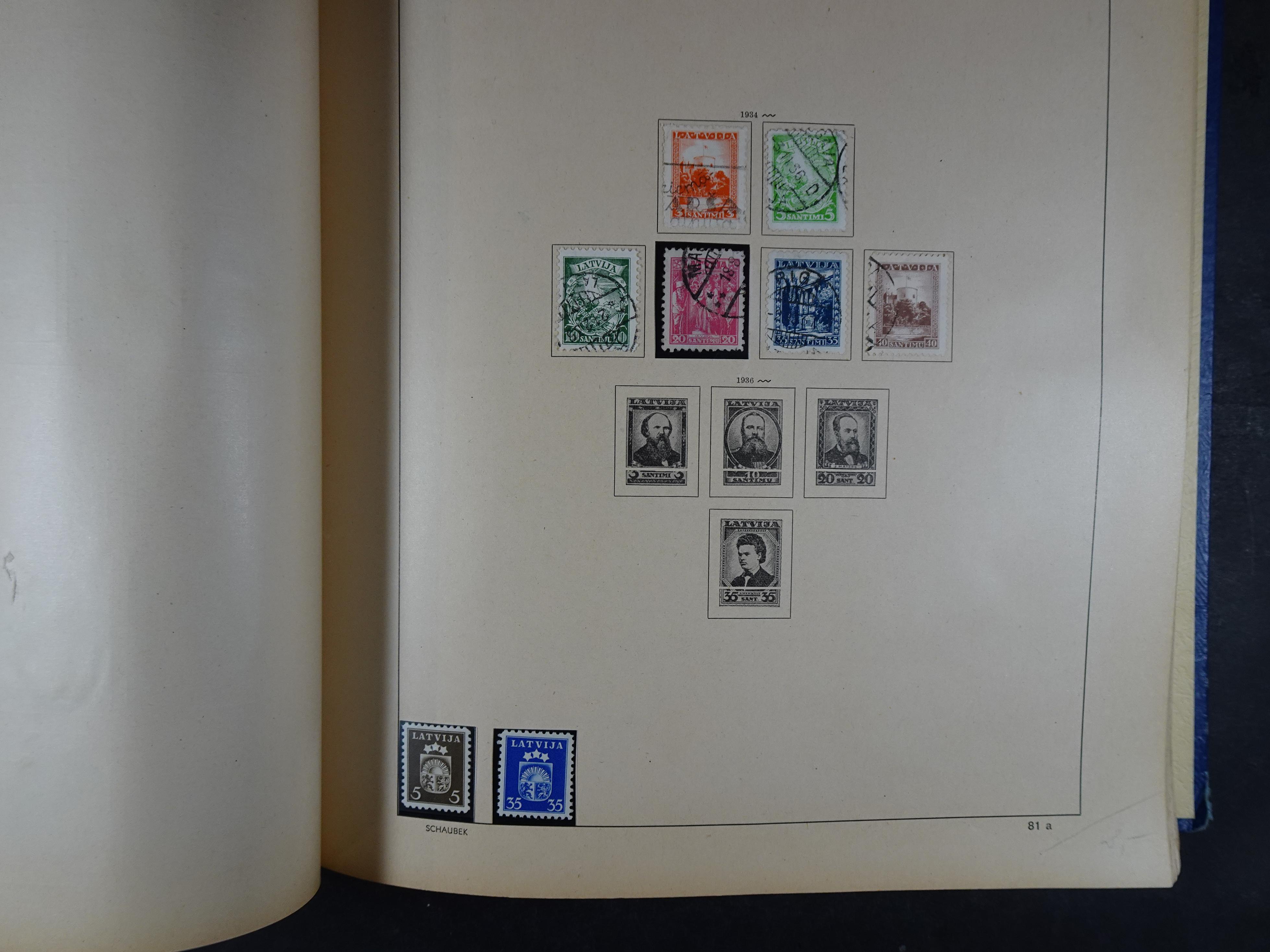 Mooie klassieke verzameling zeer goed gevulde Schaubek album. 108