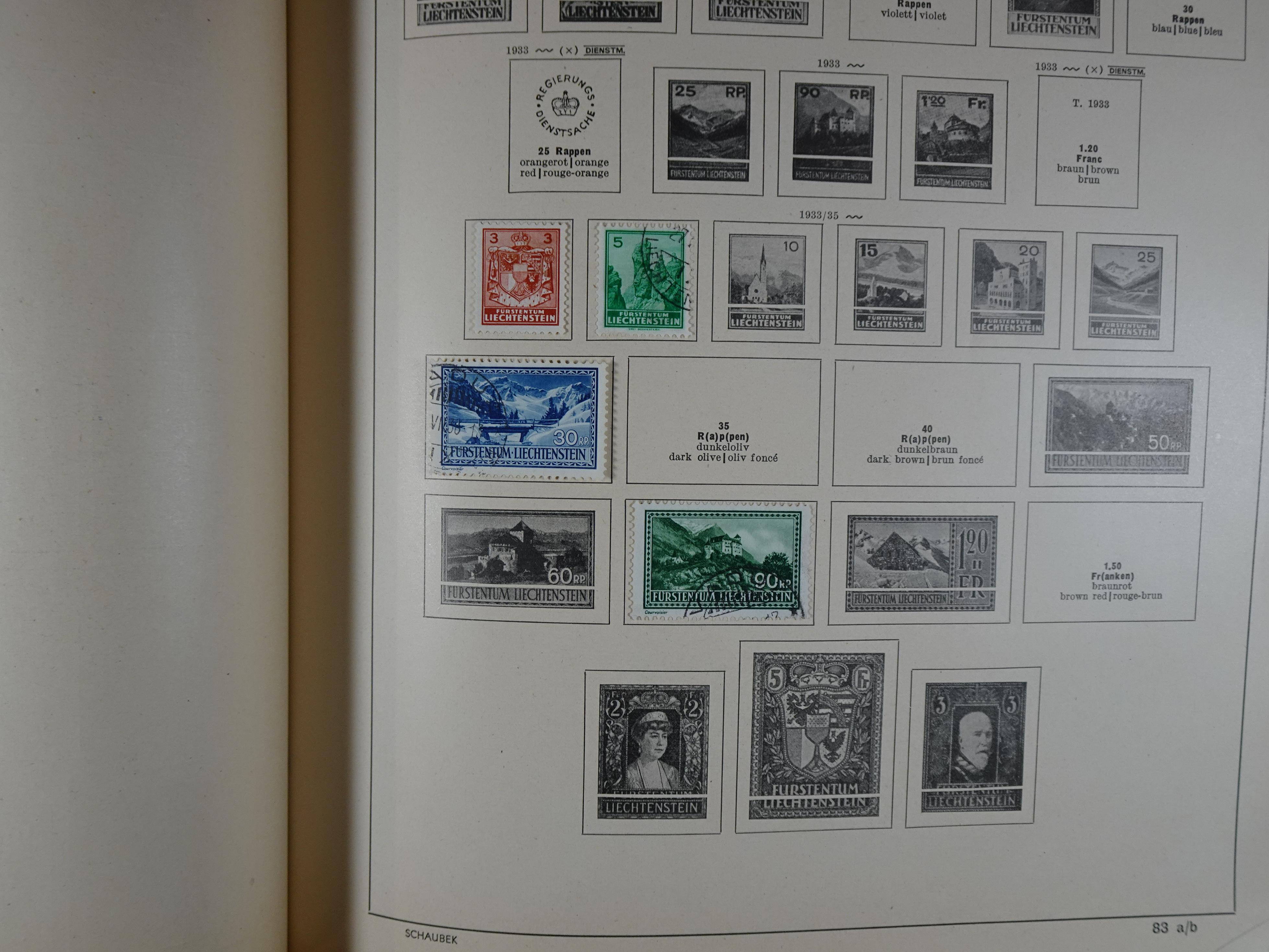 Mooie klassieke verzameling zeer goed gevulde Schaubek album. 113