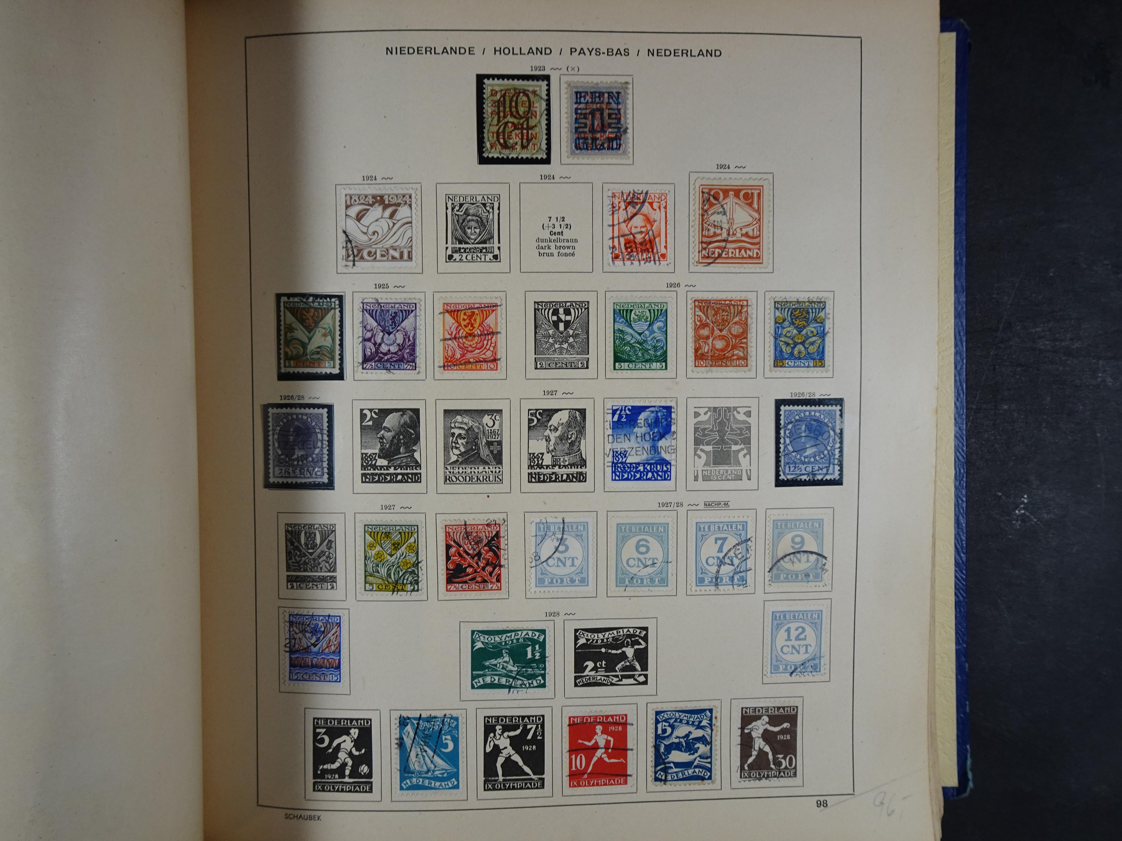 Mooie klassieke verzameling zeer goed gevulde Schaubek album. 135