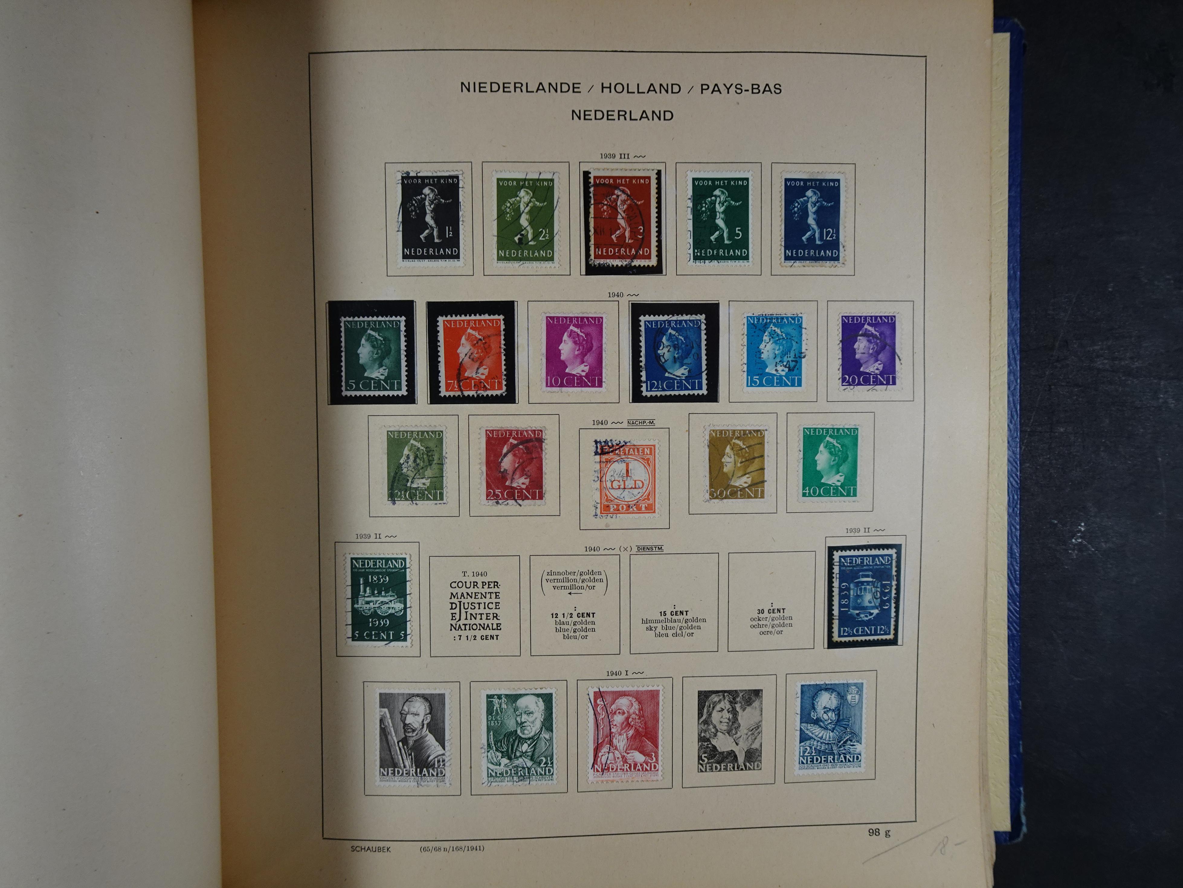 Mooie klassieke verzameling zeer goed gevulde Schaubek album. 141