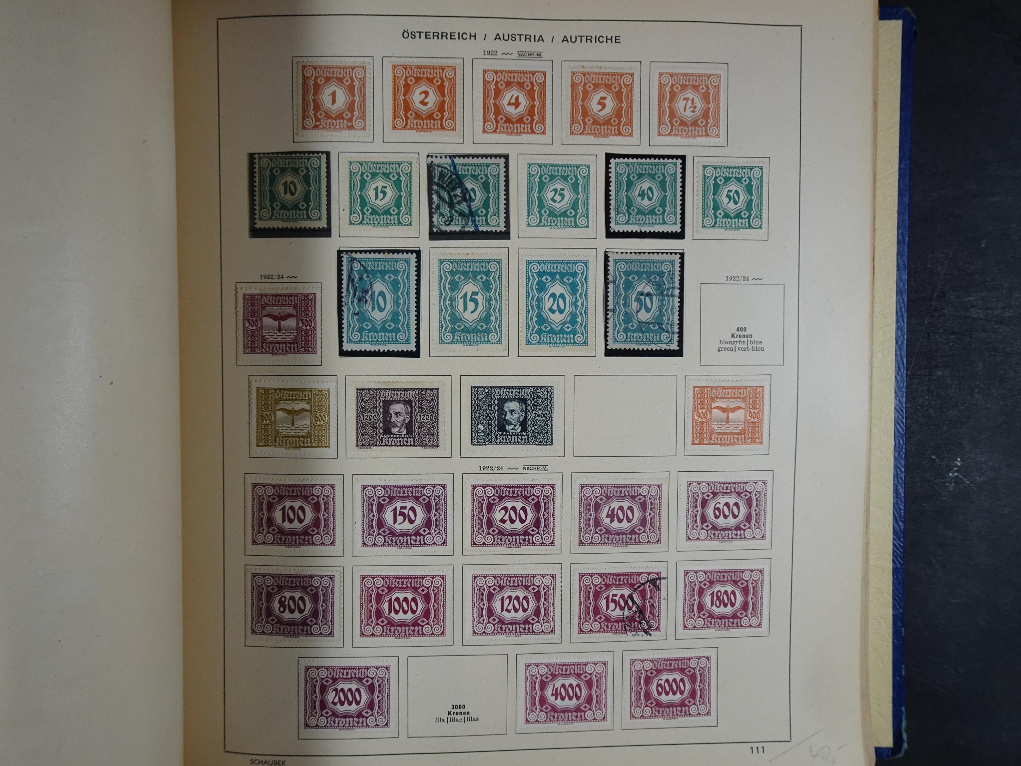 Mooie klassieke verzameling zeer goed gevulde Schaubek album. 162