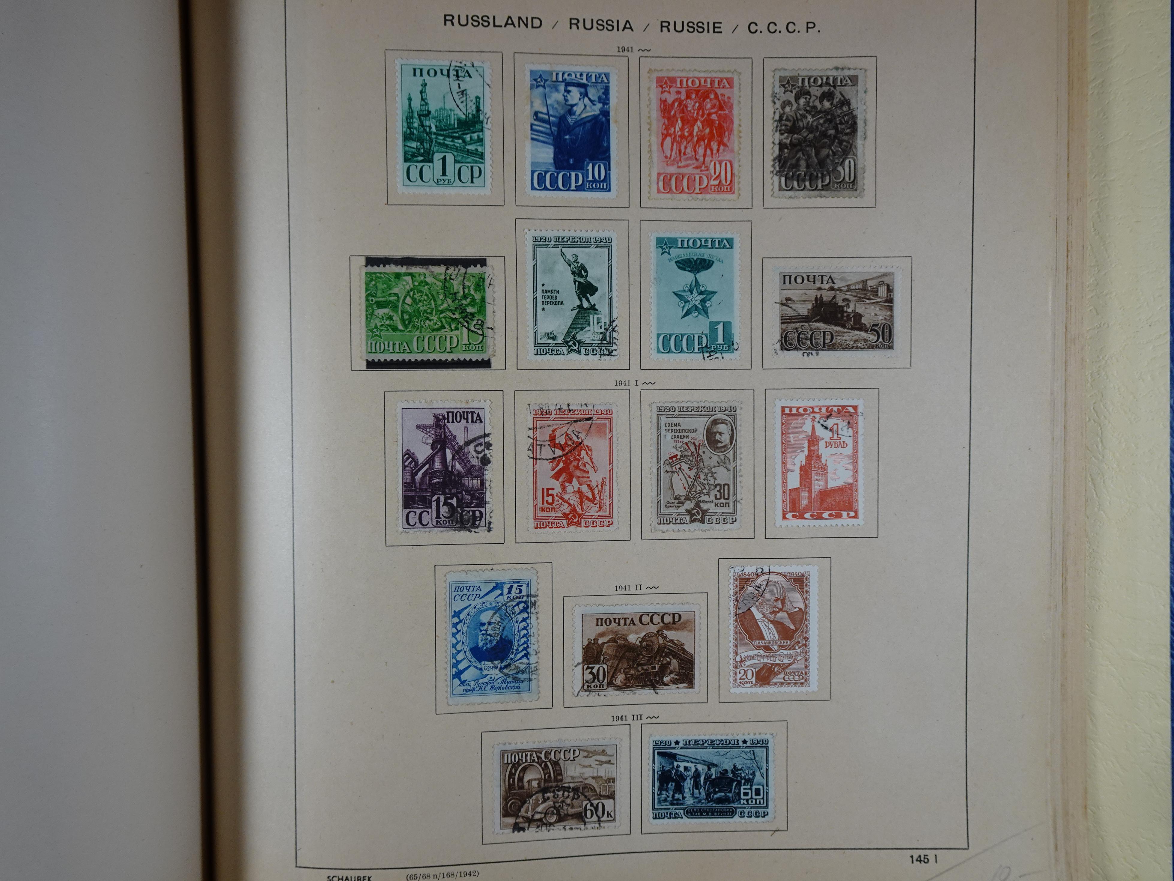 Mooie klassieke verzameling zeer goed gevulde Schaubek album. 222