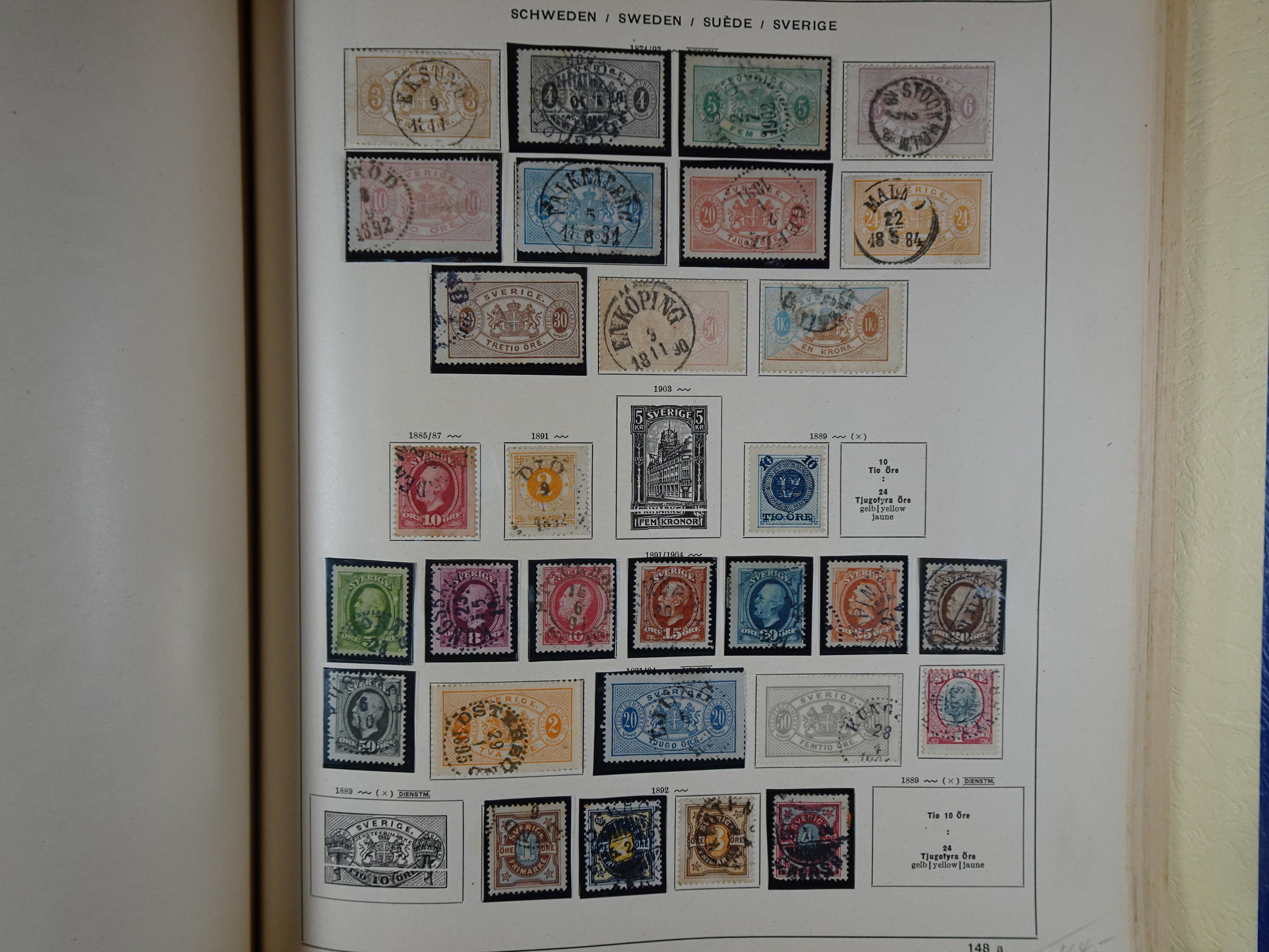 Mooie klassieke verzameling zeer goed gevulde Schaubek album. 225