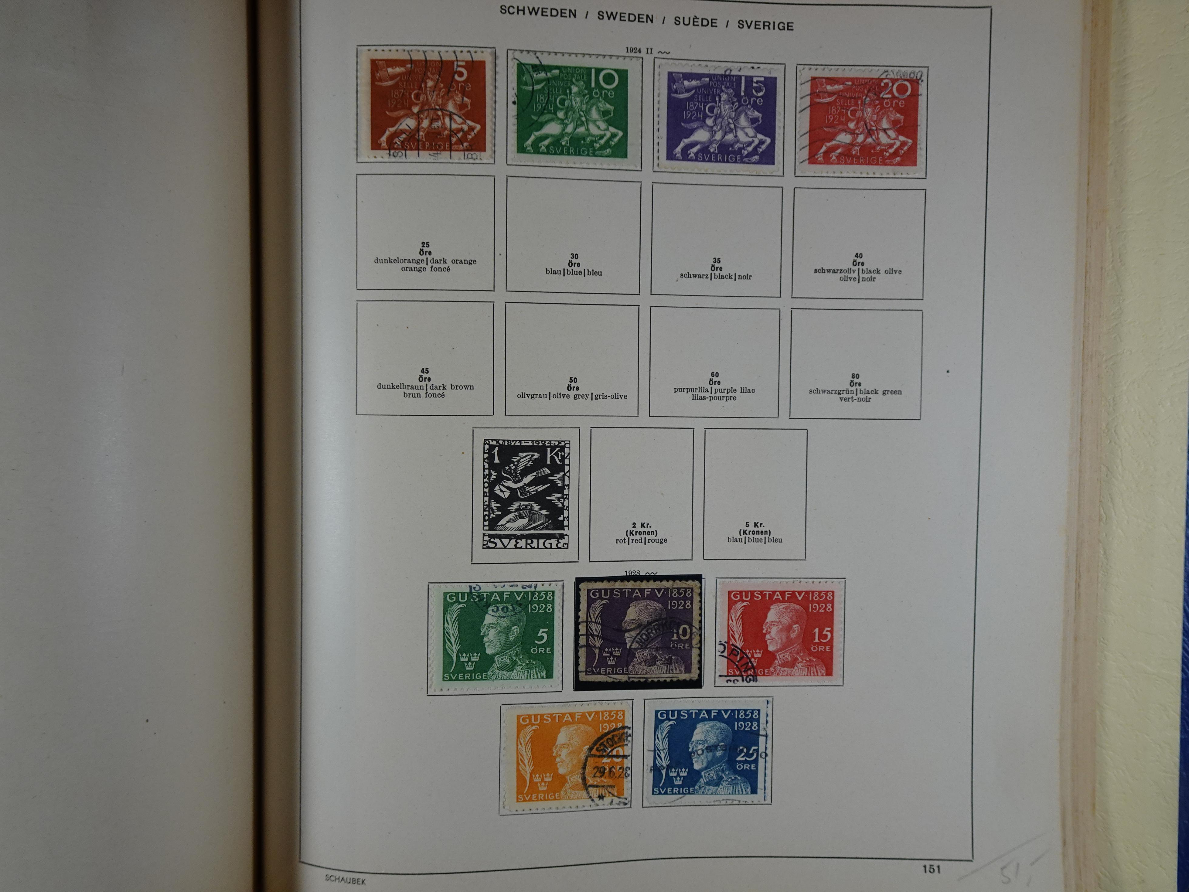 Mooie klassieke verzameling zeer goed gevulde Schaubek album. 229