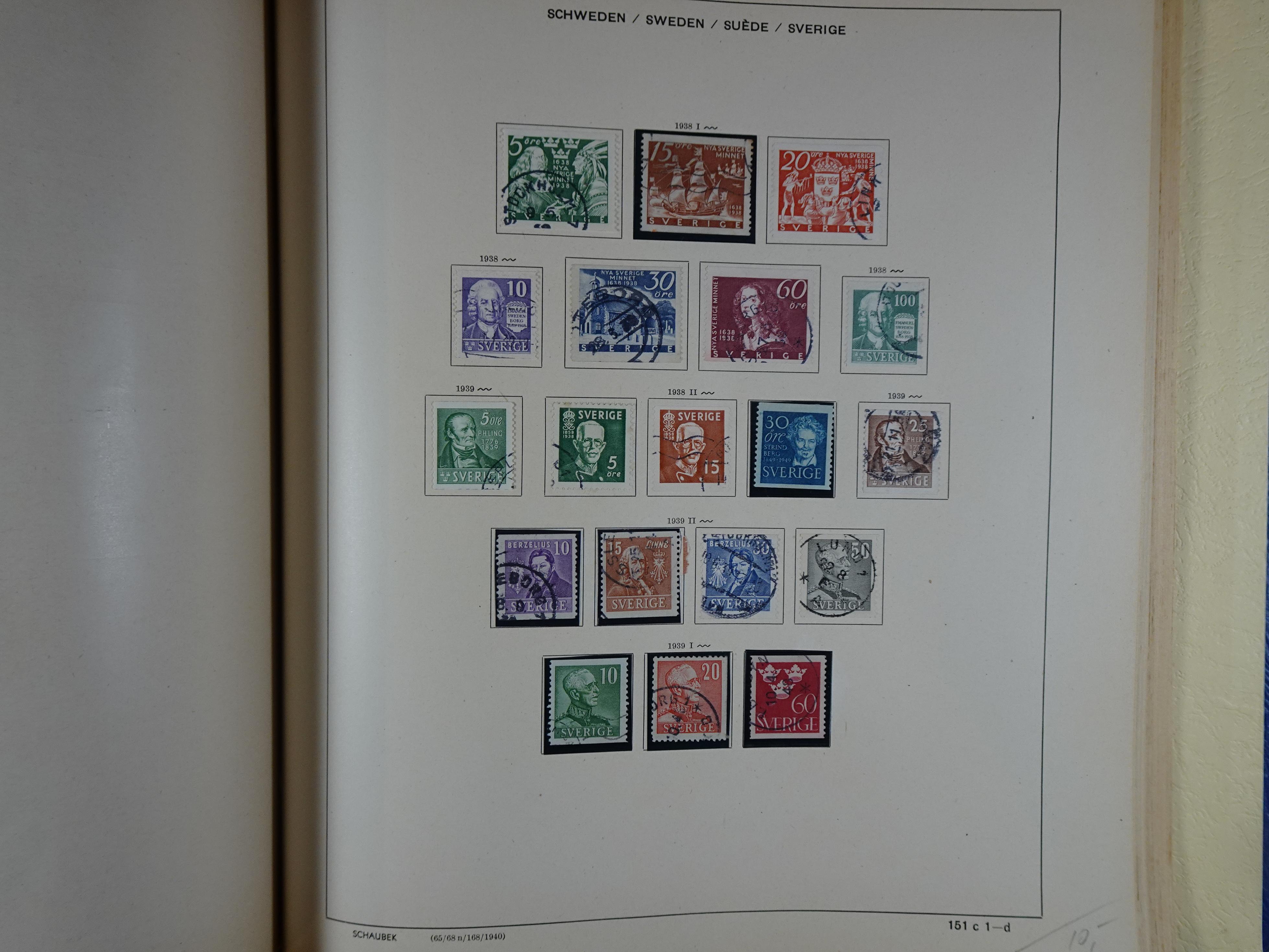 Mooie klassieke verzameling zeer goed gevulde Schaubek album. 232