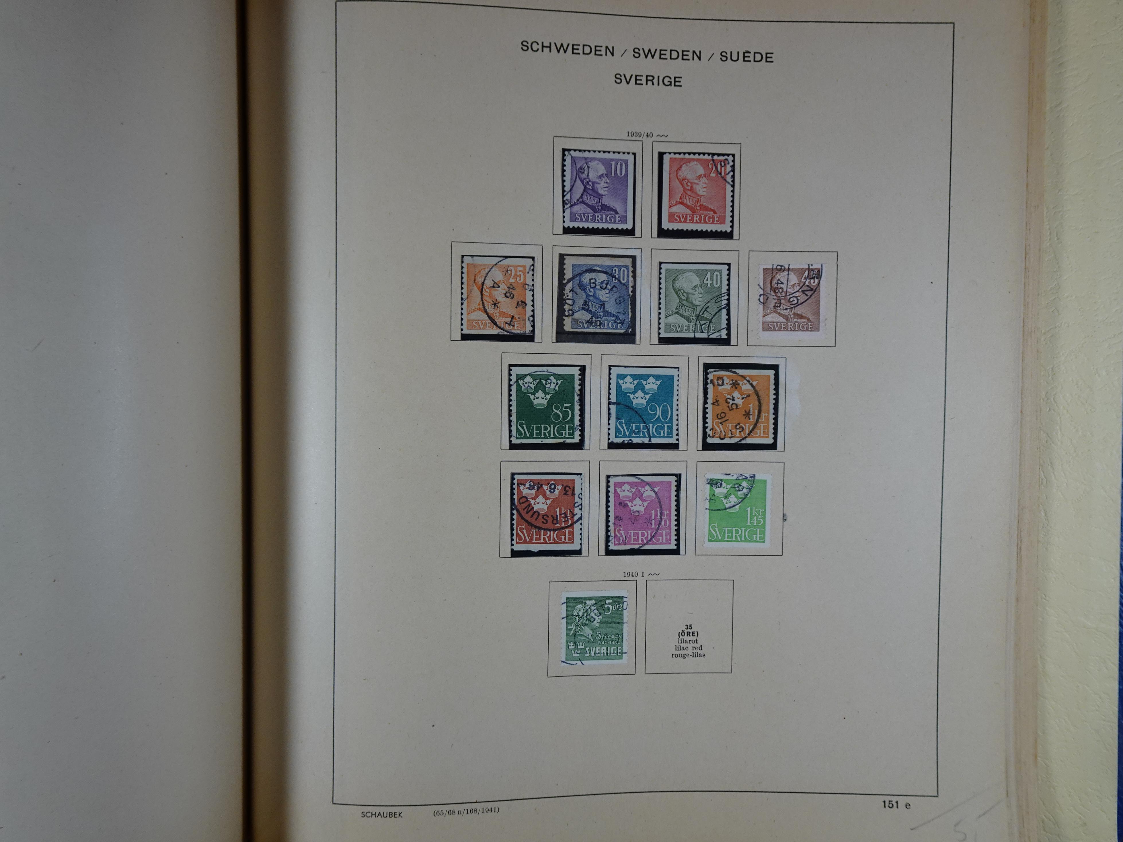 Mooie klassieke verzameling zeer goed gevulde Schaubek album. 233