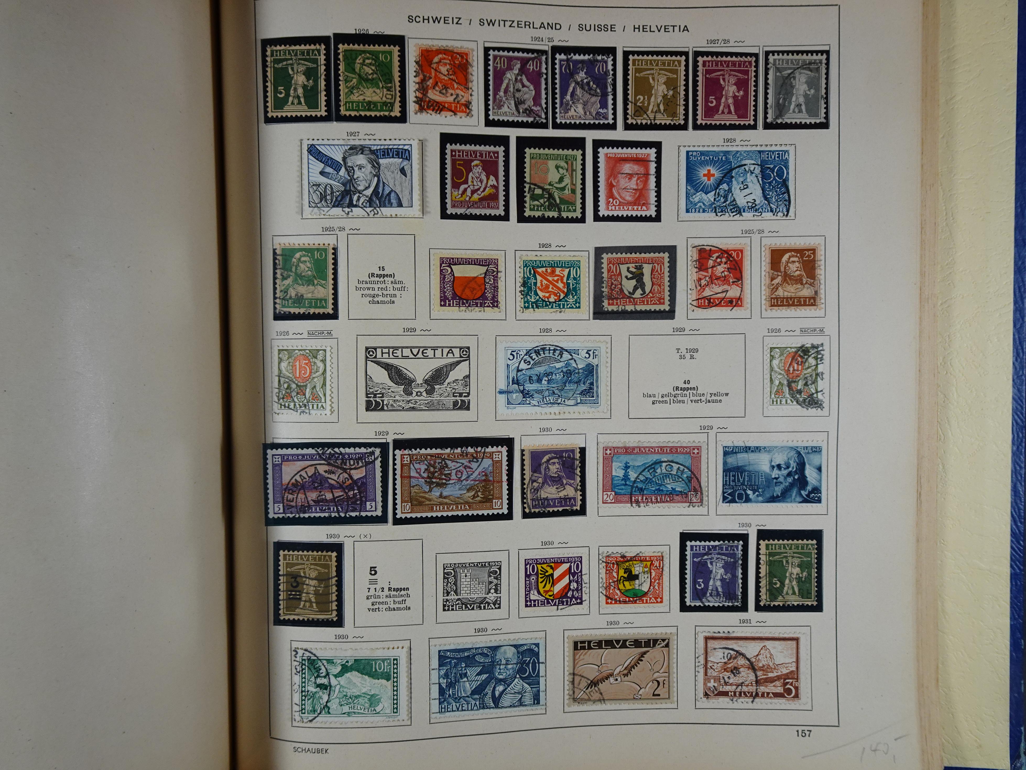 Mooie klassieke verzameling zeer goed gevulde Schaubek album. 242