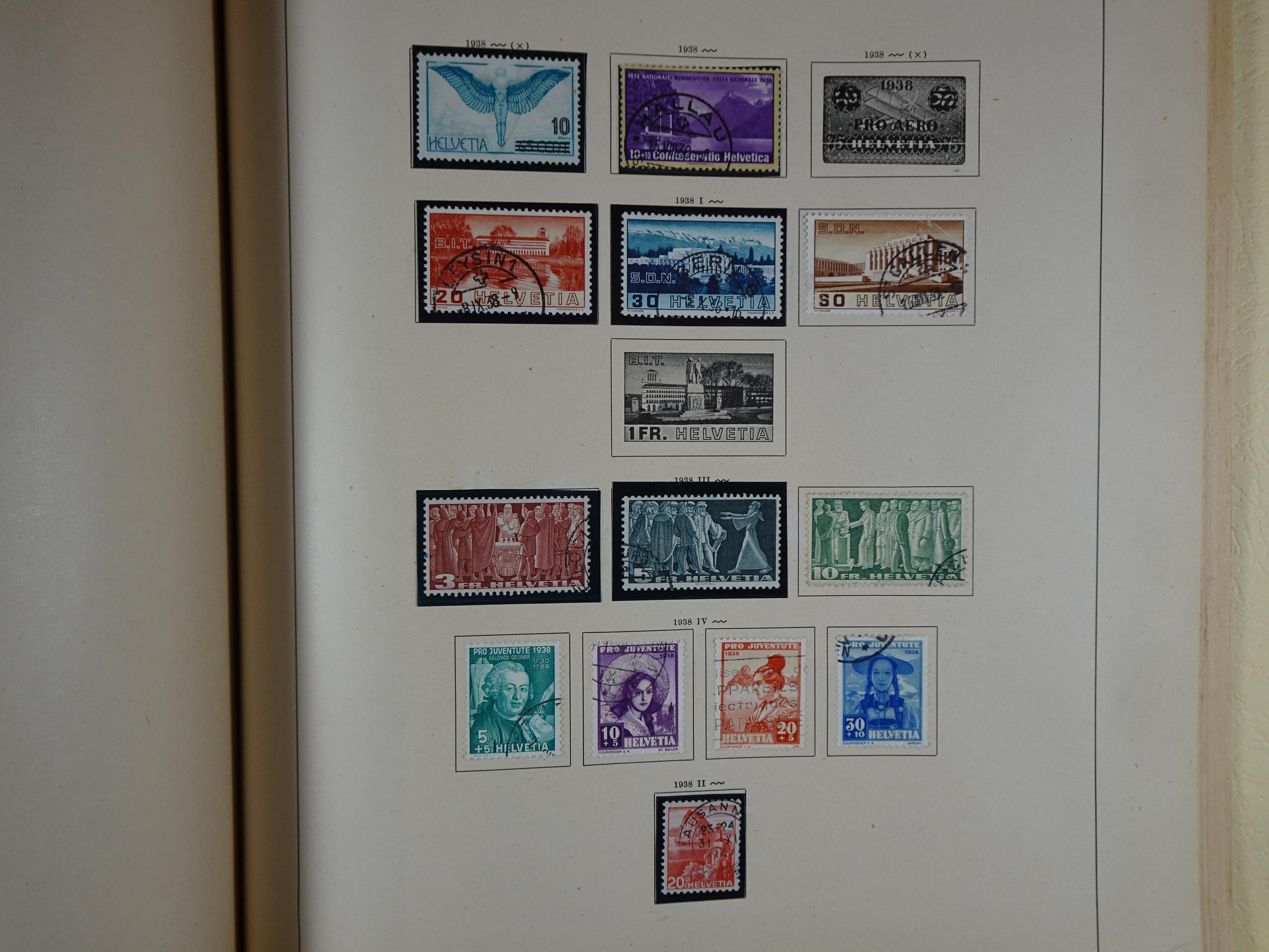 Mooie klassieke verzameling zeer goed gevulde Schaubek album. 246