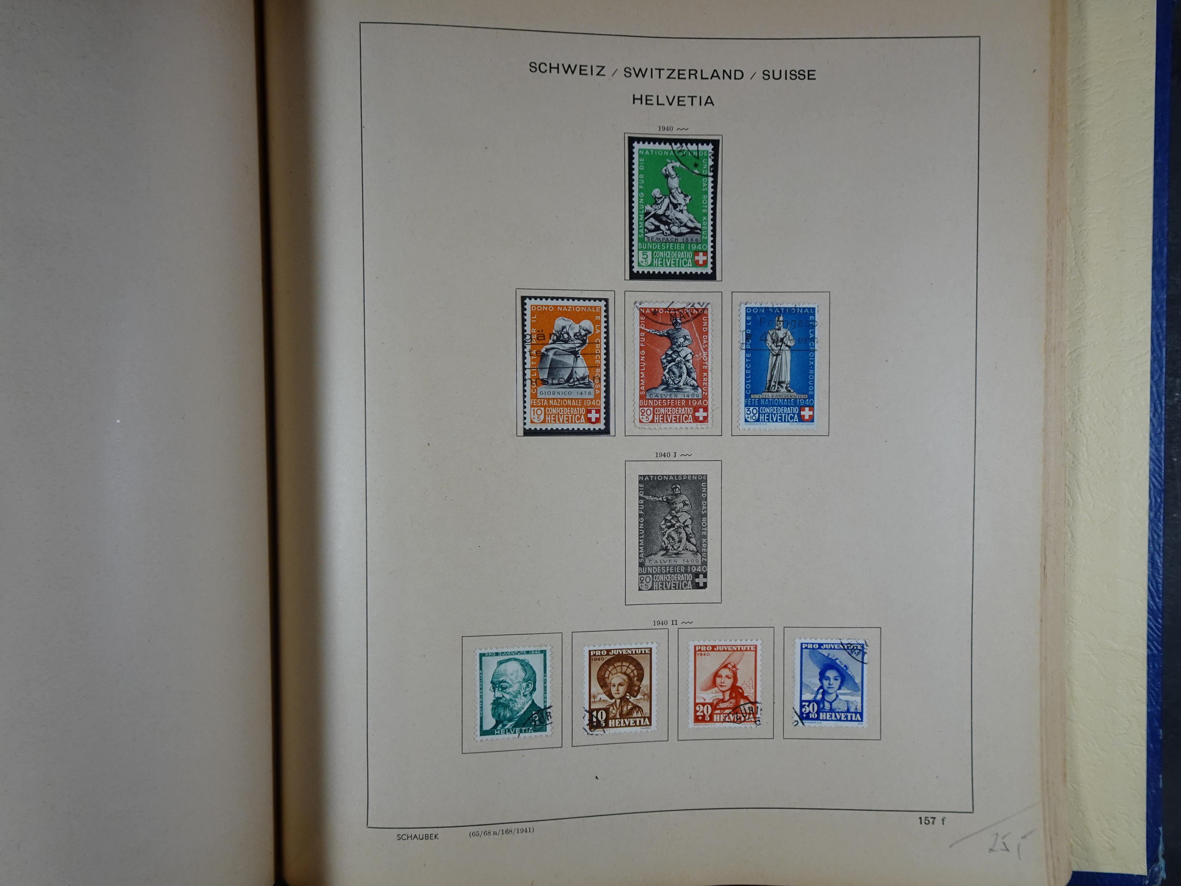 Mooie klassieke verzameling zeer goed gevulde Schaubek album. 248
