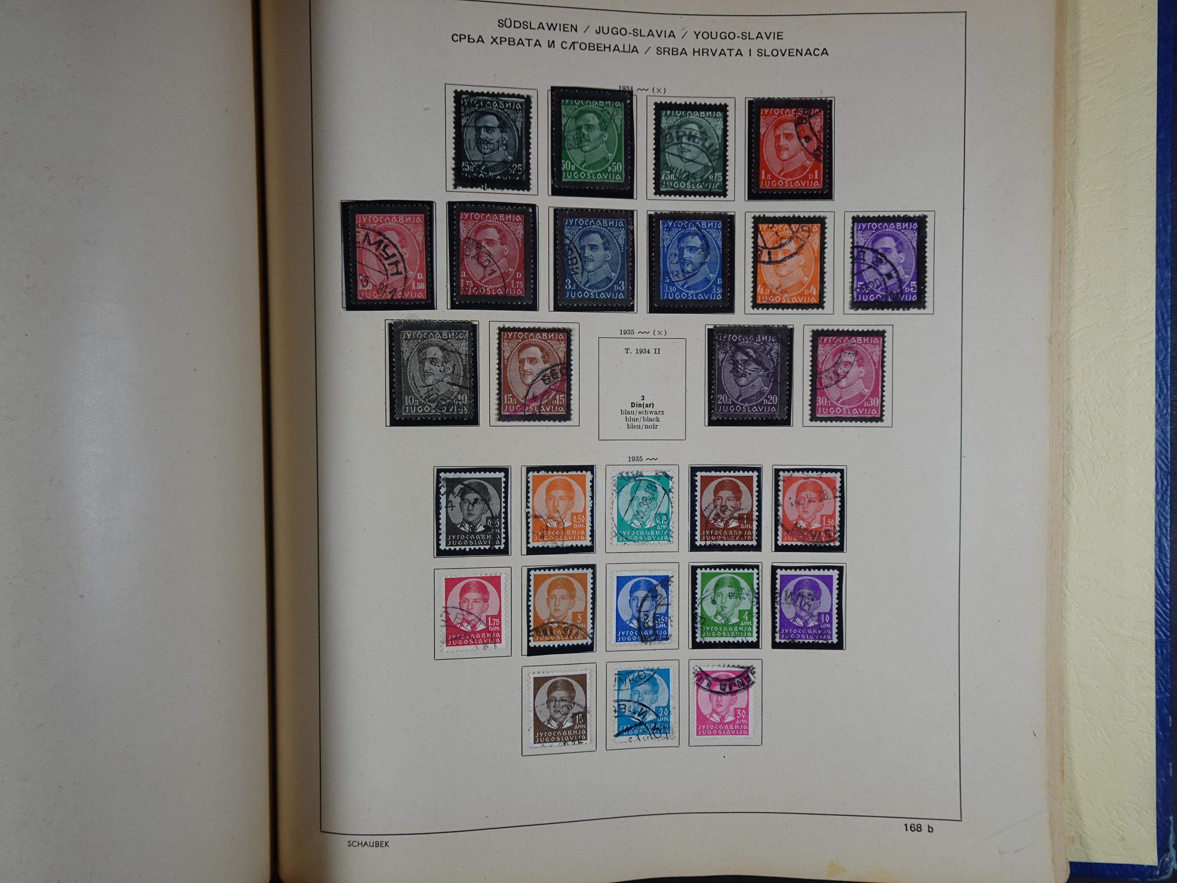 Mooie klassieke verzameling zeer goed gevulde Schaubek album. 266