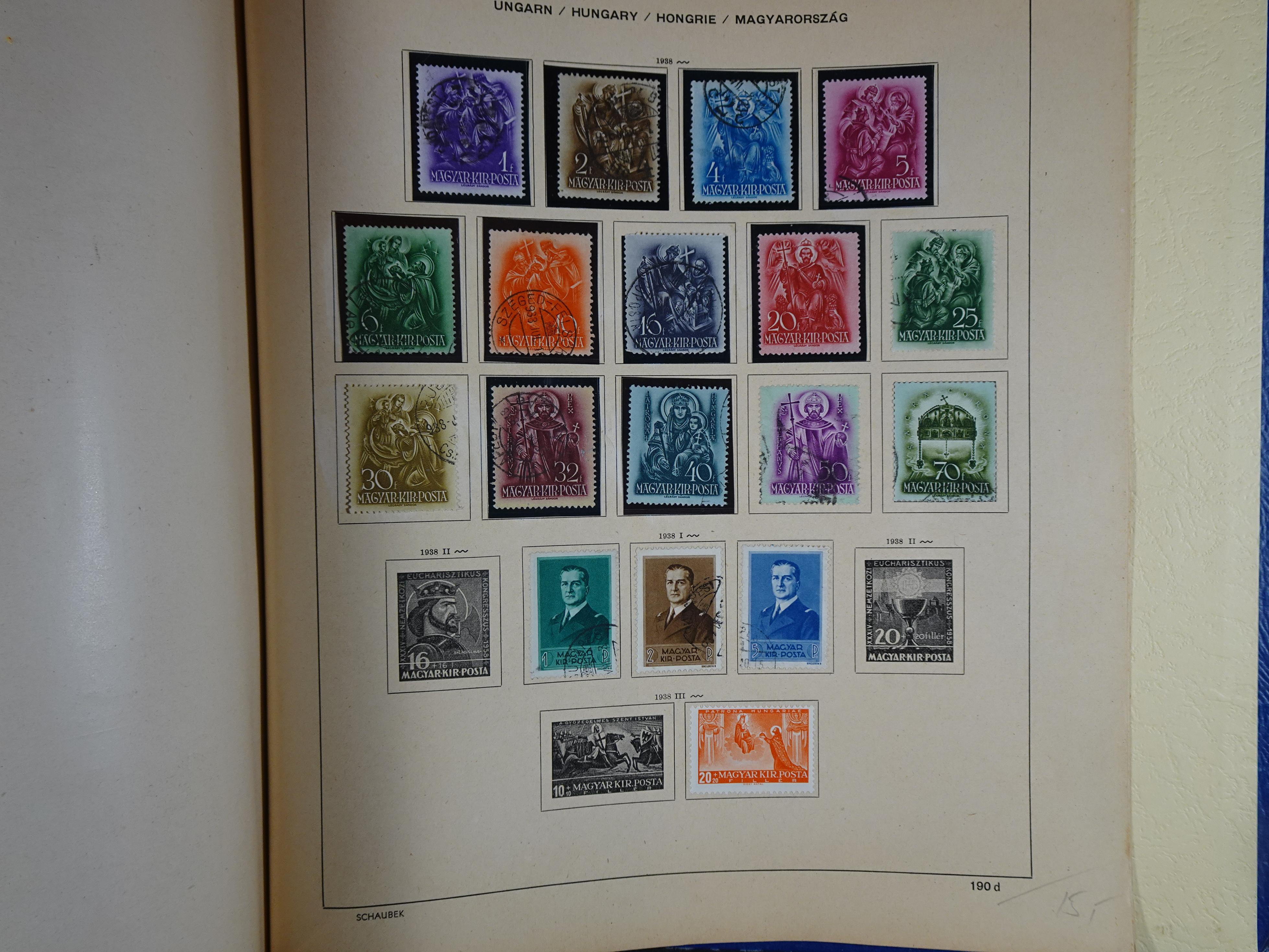 Mooie klassieke verzameling zeer goed gevulde Schaubek album. 301