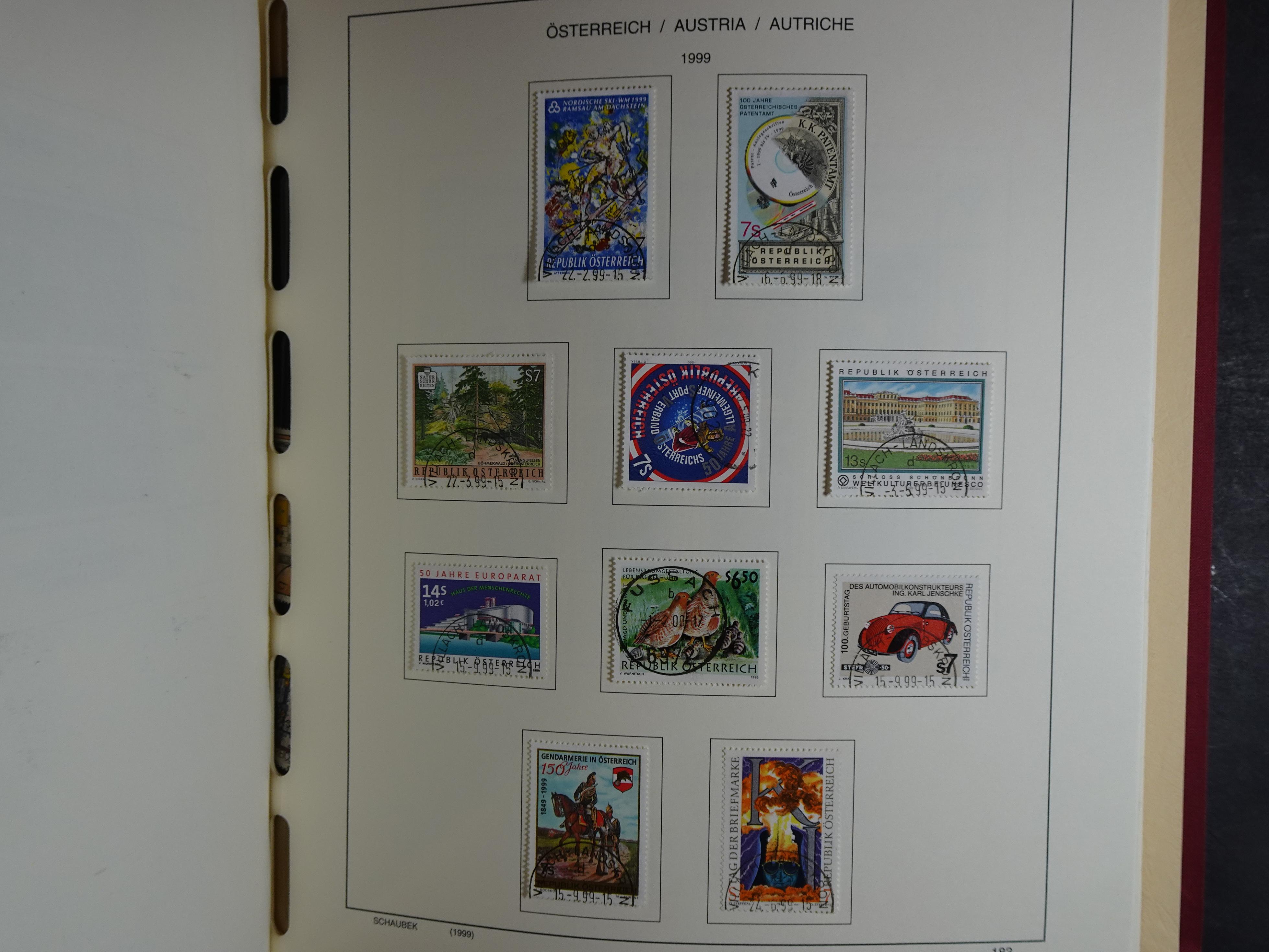 Mooie verzameling met klassiek veel extra's.
Zeer hoge cat waarde. 4