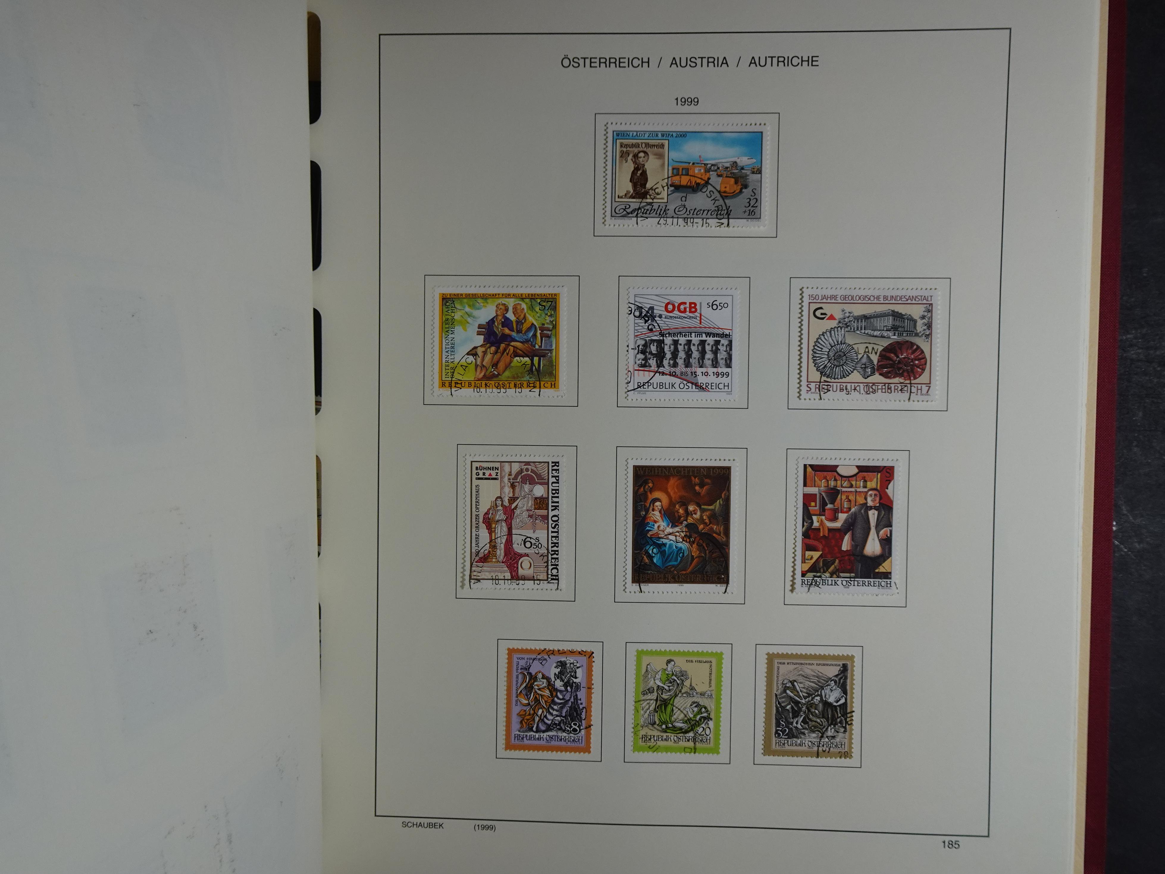 Mooie verzameling met klassiek veel extra's.
Zeer hoge cat waarde. 6