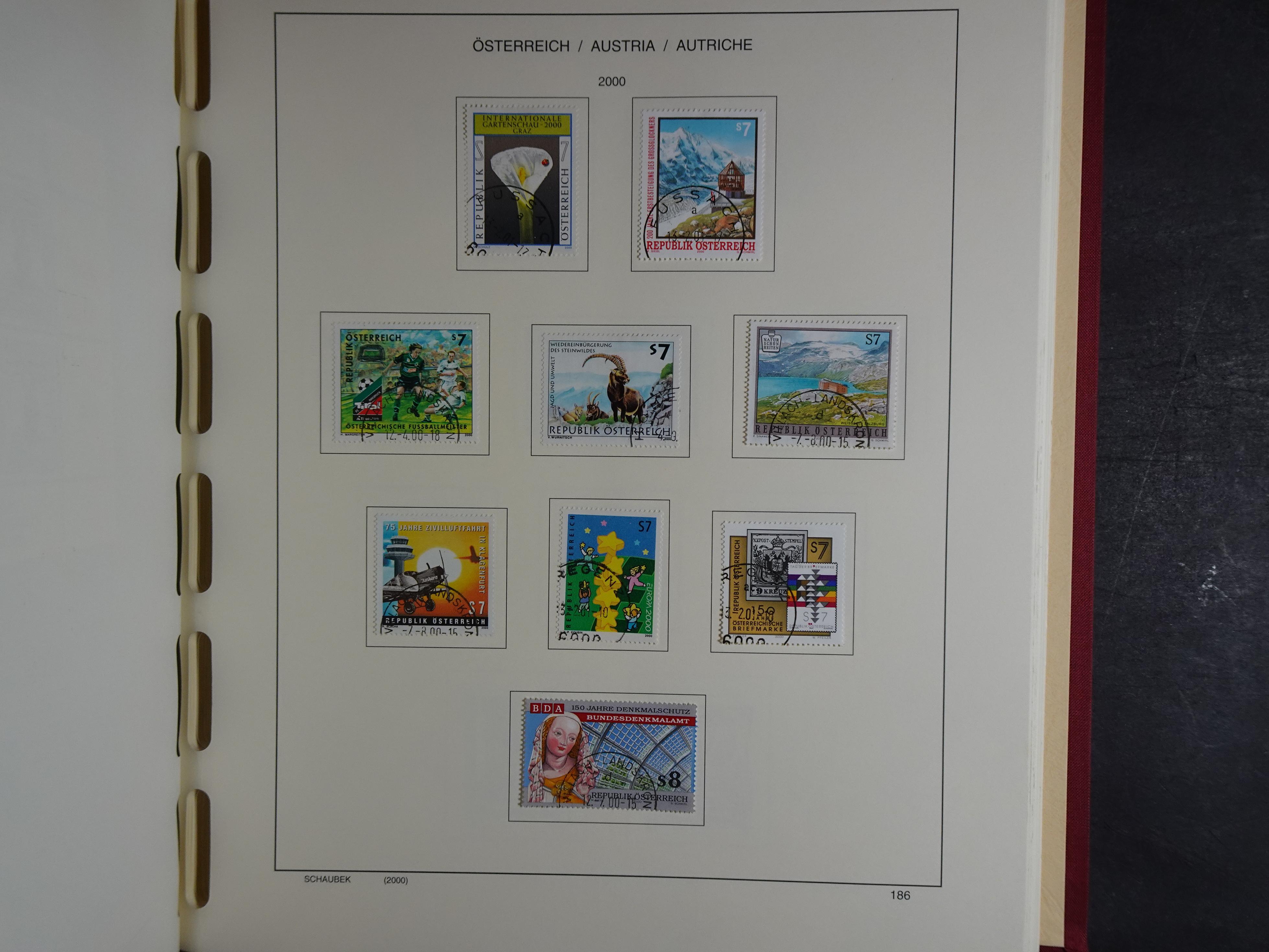 Mooie verzameling met klassiek veel extra's.
Zeer hoge cat waarde. 9