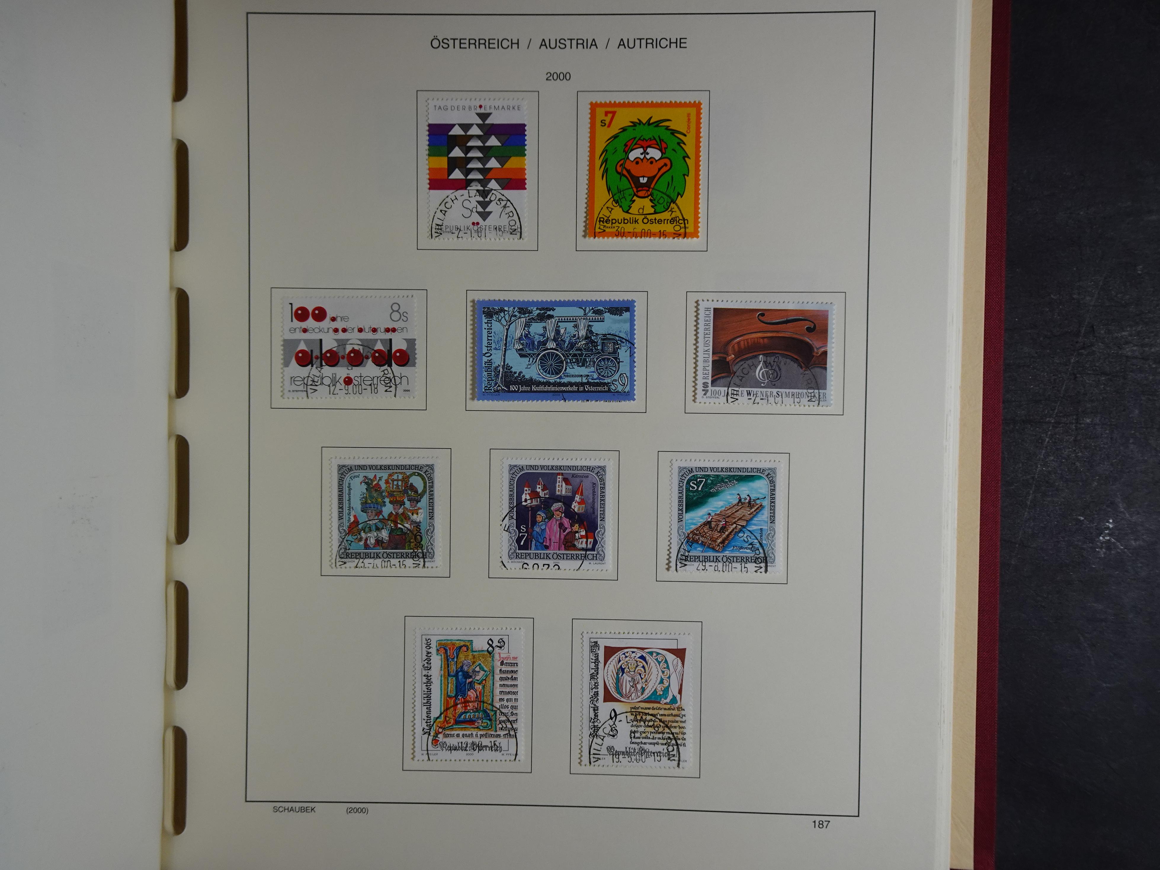 Mooie verzameling met klassiek veel extra's.
Zeer hoge cat waarde. 10