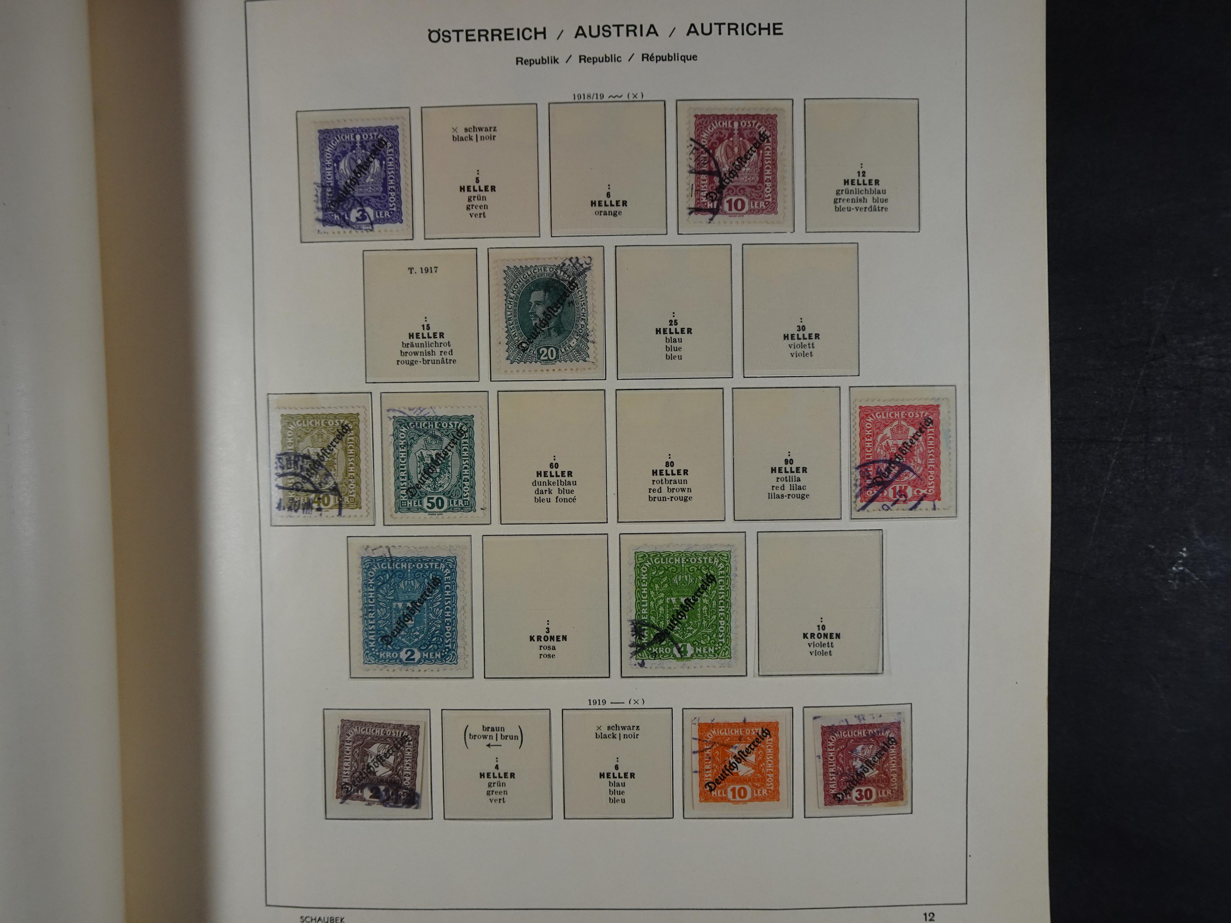 Mooie verzameling met klassiek veel extra's.
Zeer hoge cat waarde. 39