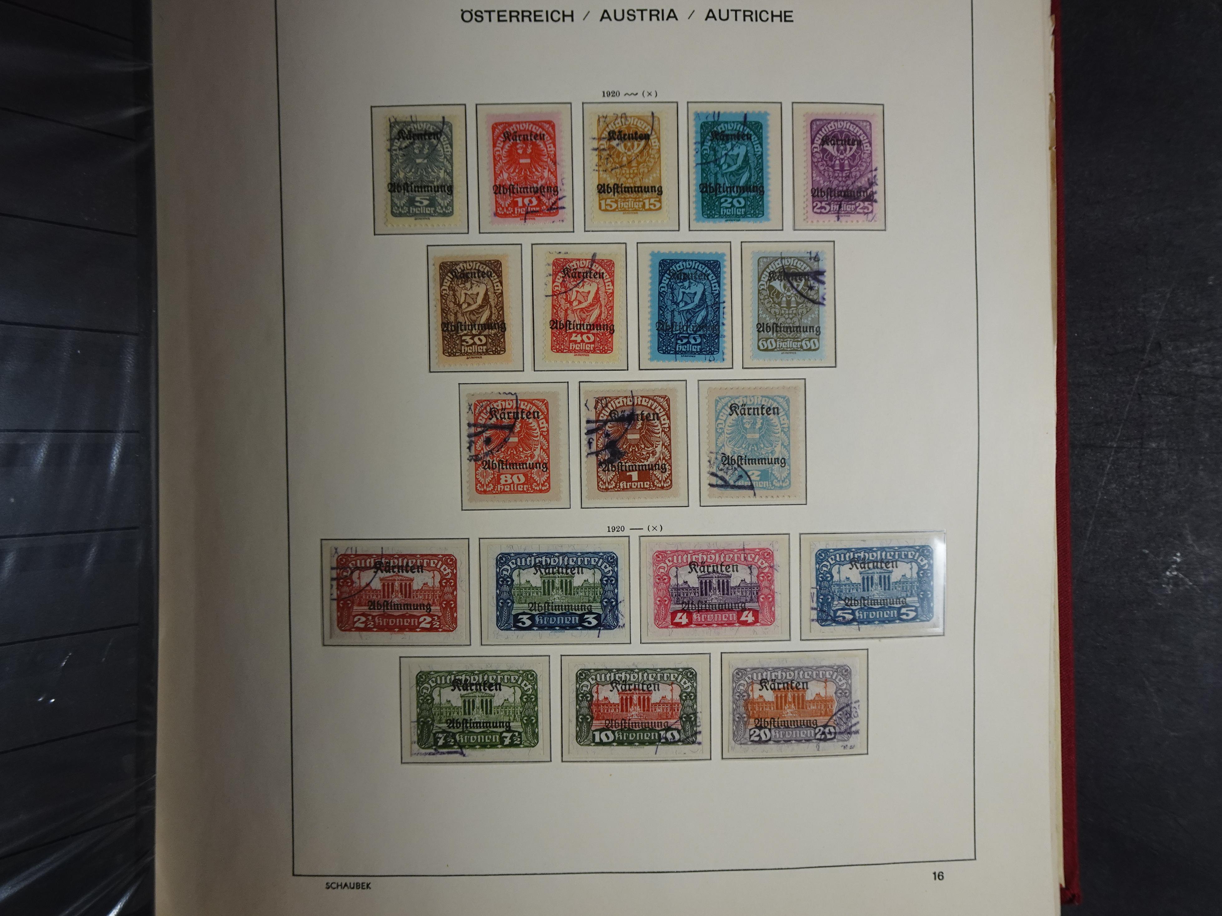 Mooie verzameling met klassiek veel extra's.
Zeer hoge cat waarde. 48