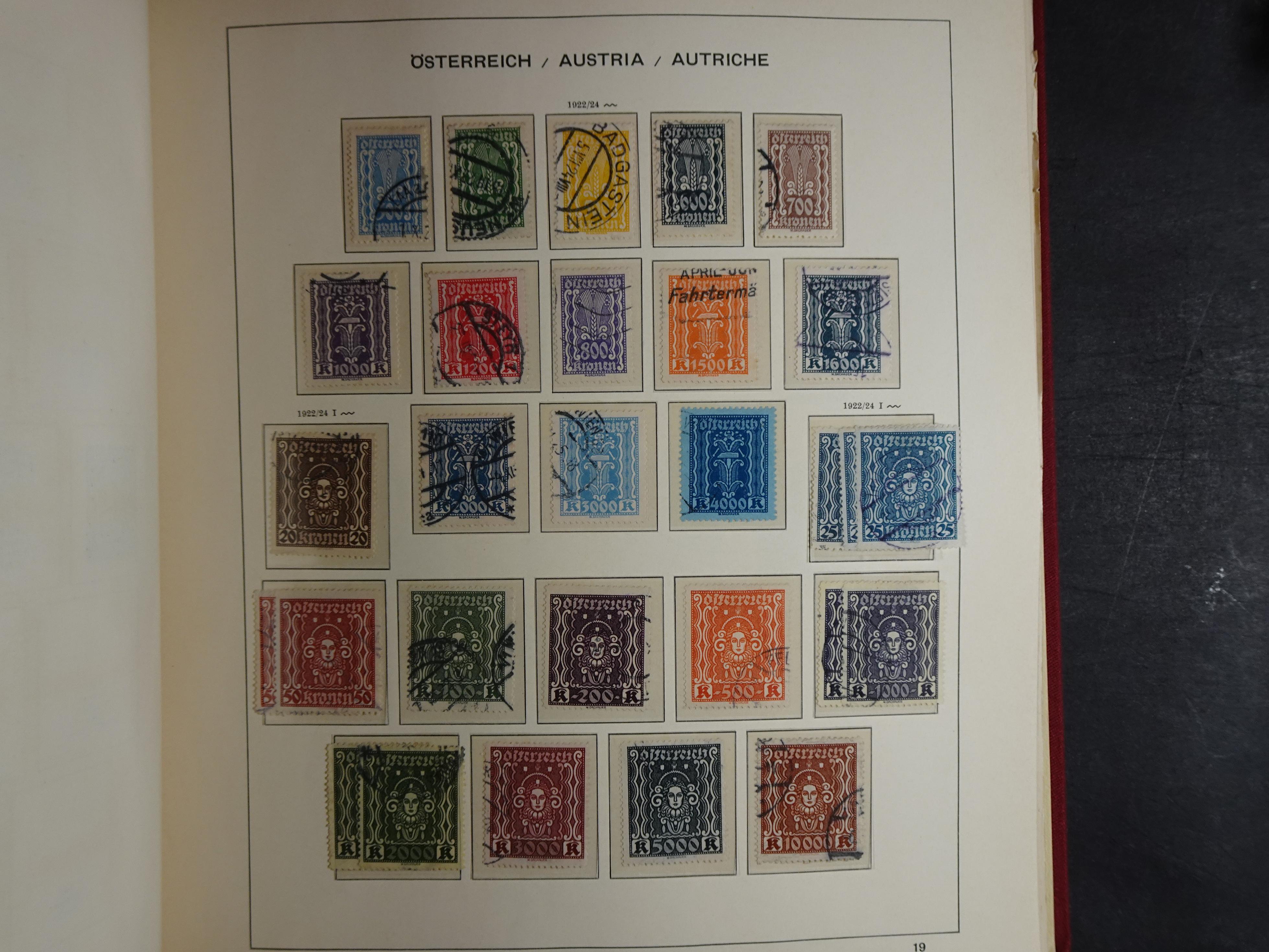 Mooie verzameling met klassiek veel extra's.
Zeer hoge cat waarde. 51