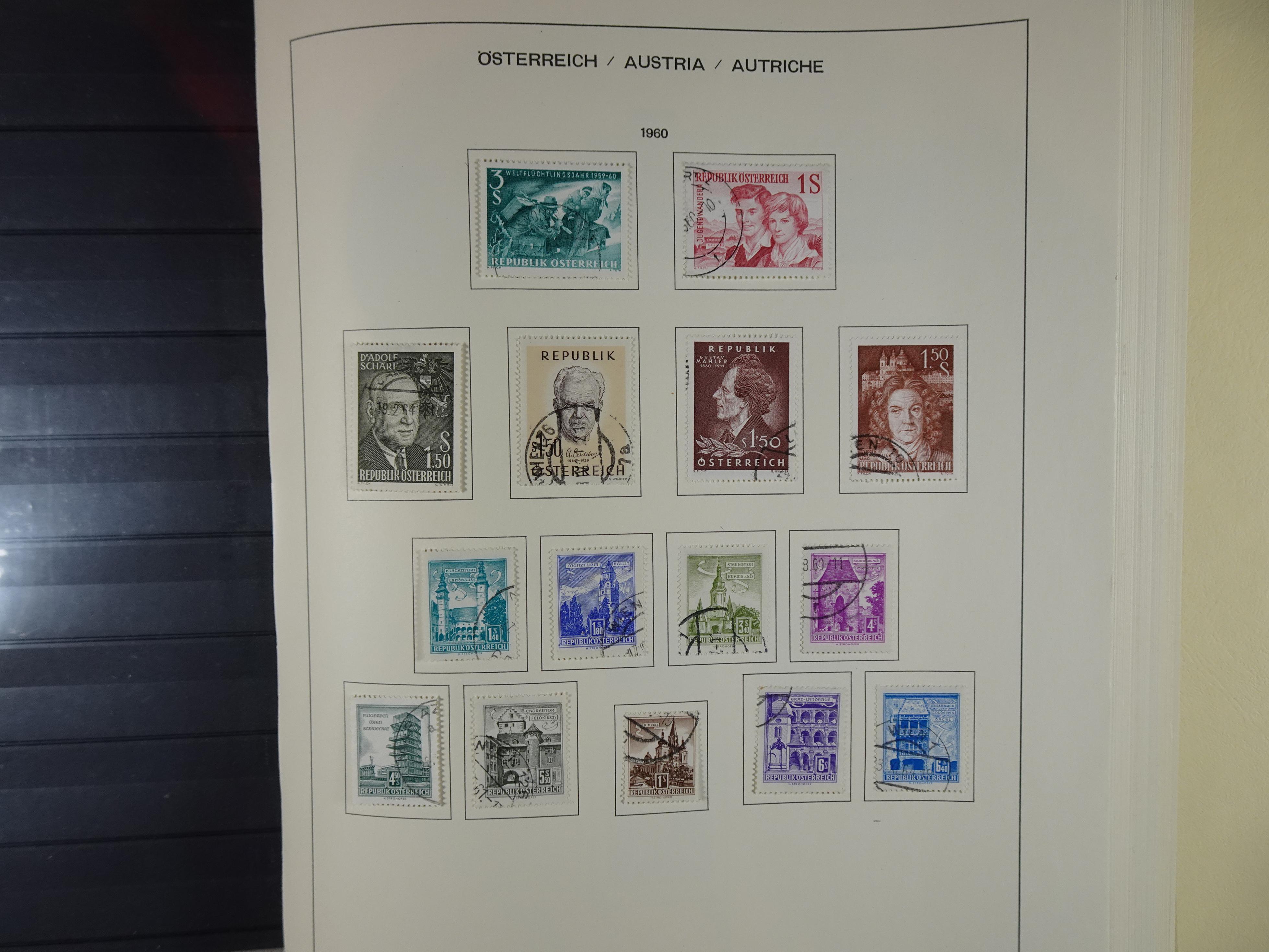 Mooie verzameling met klassiek veel extra's.
Zeer hoge cat waarde. 109