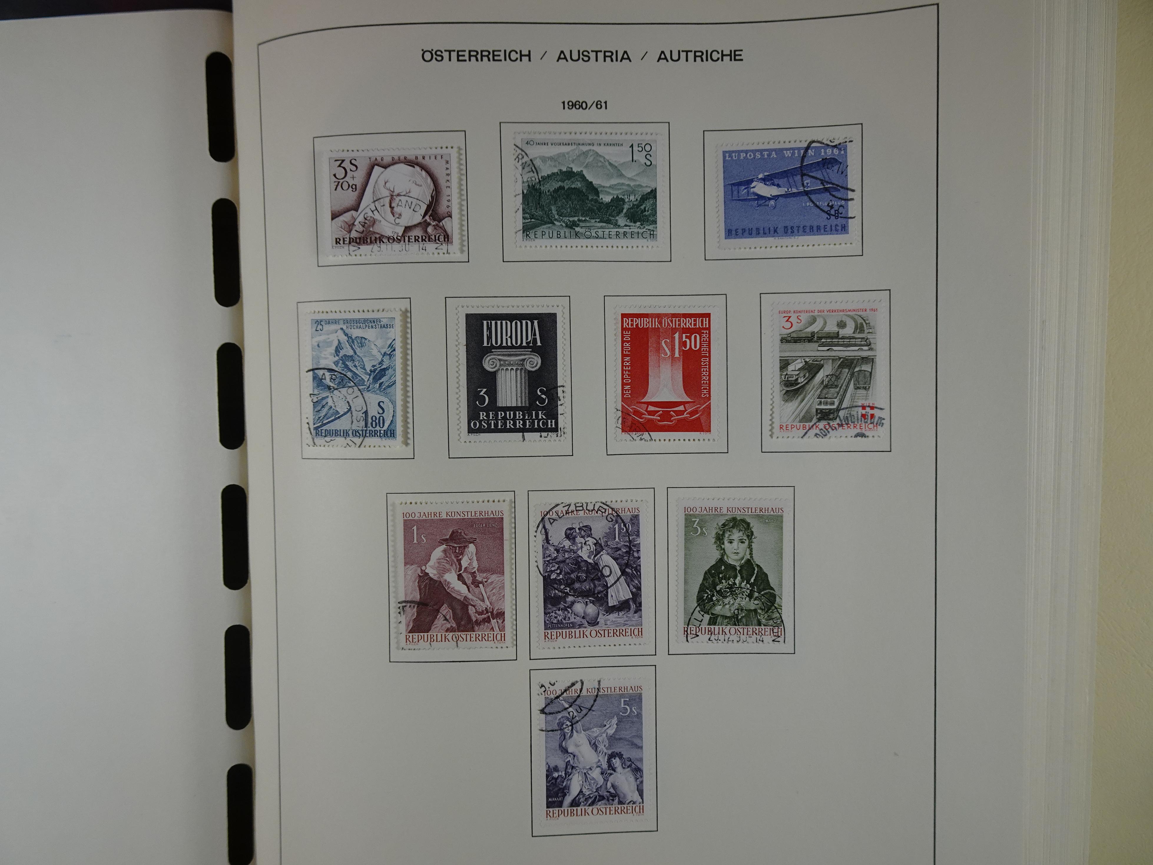 Mooie verzameling met klassiek veel extra's.
Zeer hoge cat waarde. 110