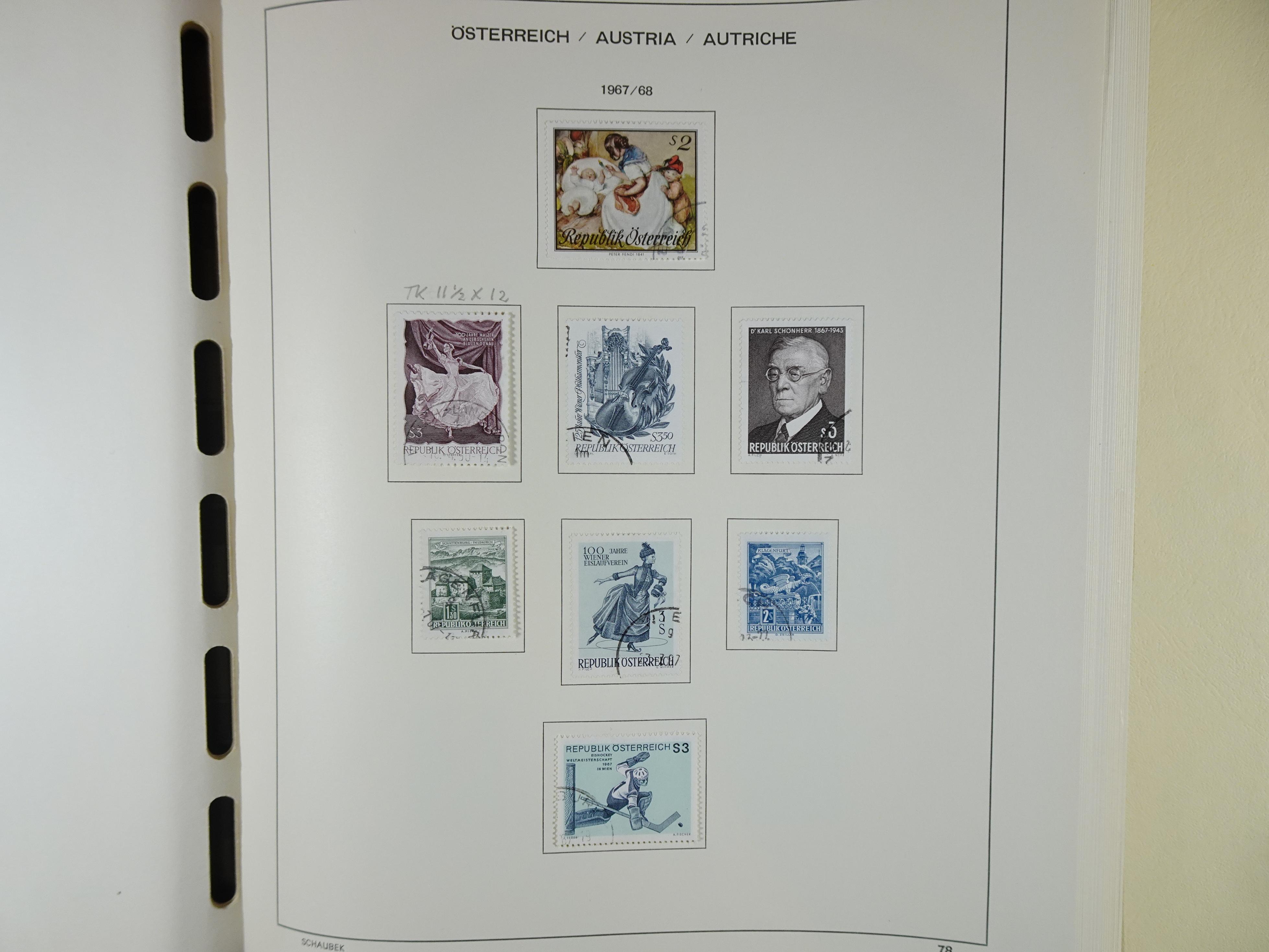 Mooie verzameling met klassiek veel extra's.
Zeer hoge cat waarde. 126