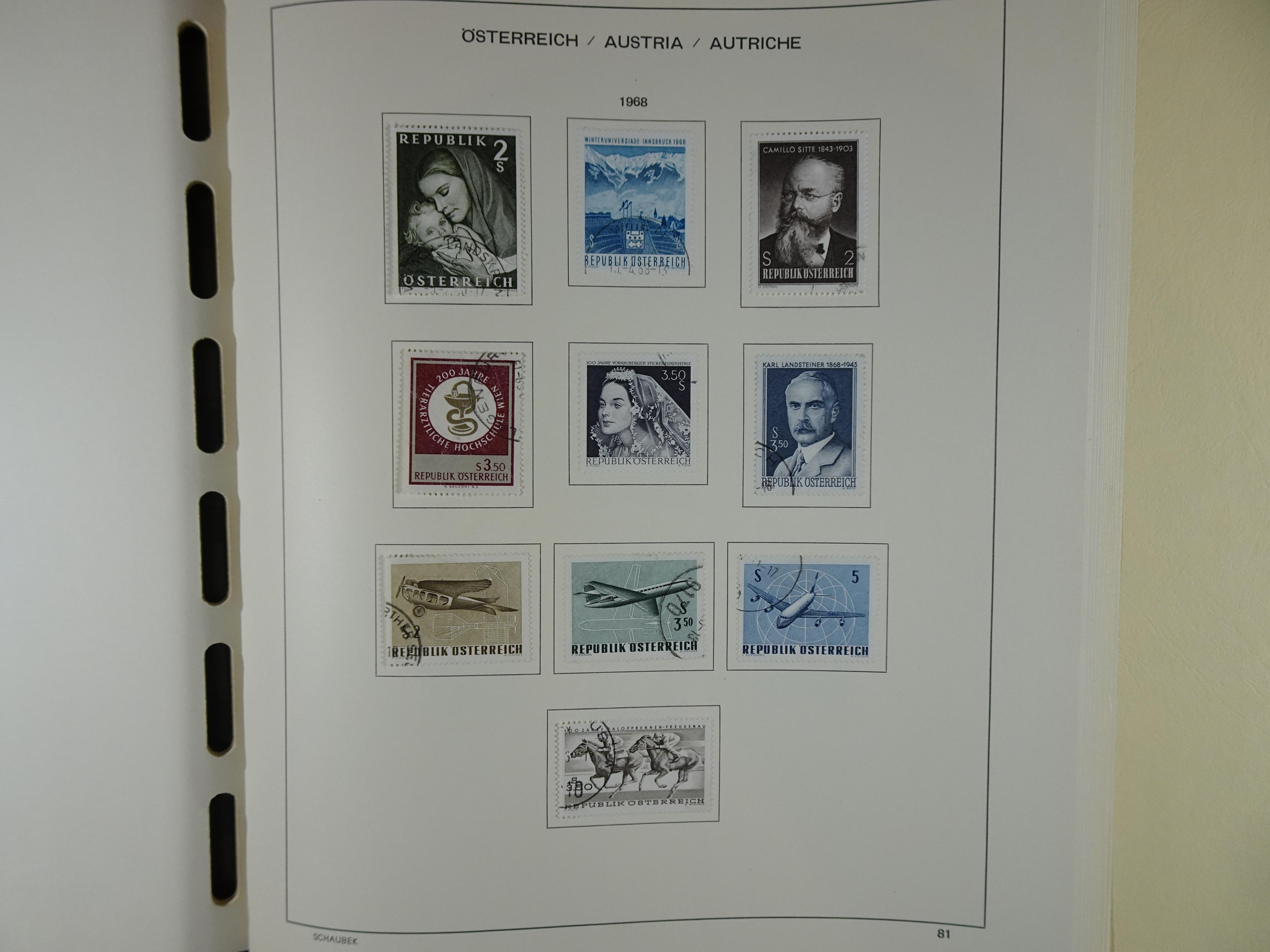 Mooie verzameling met klassiek veel extra's.
Zeer hoge cat waarde. 129