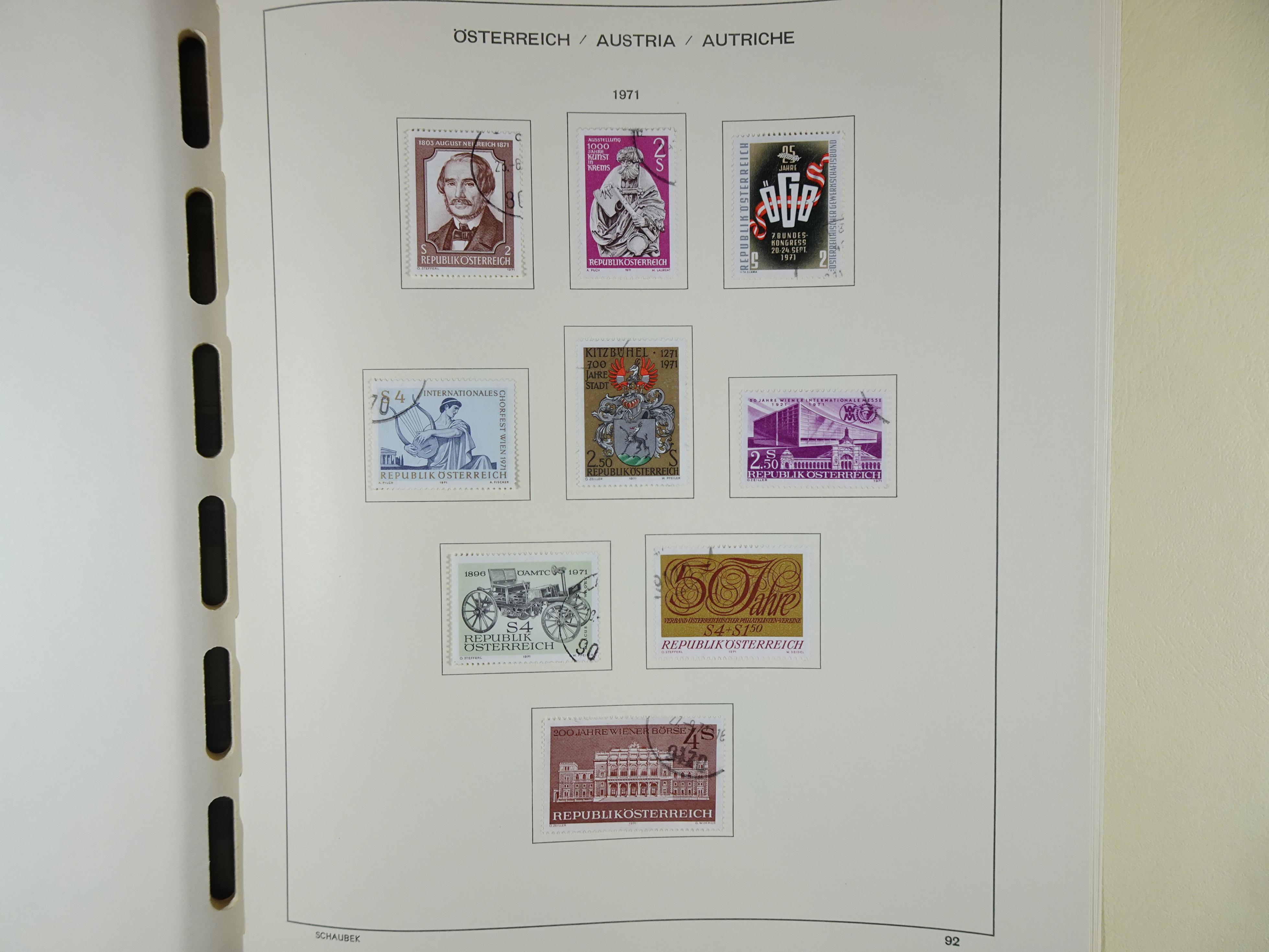 Mooie verzameling met klassiek veel extra's.
Zeer hoge cat waarde. 141