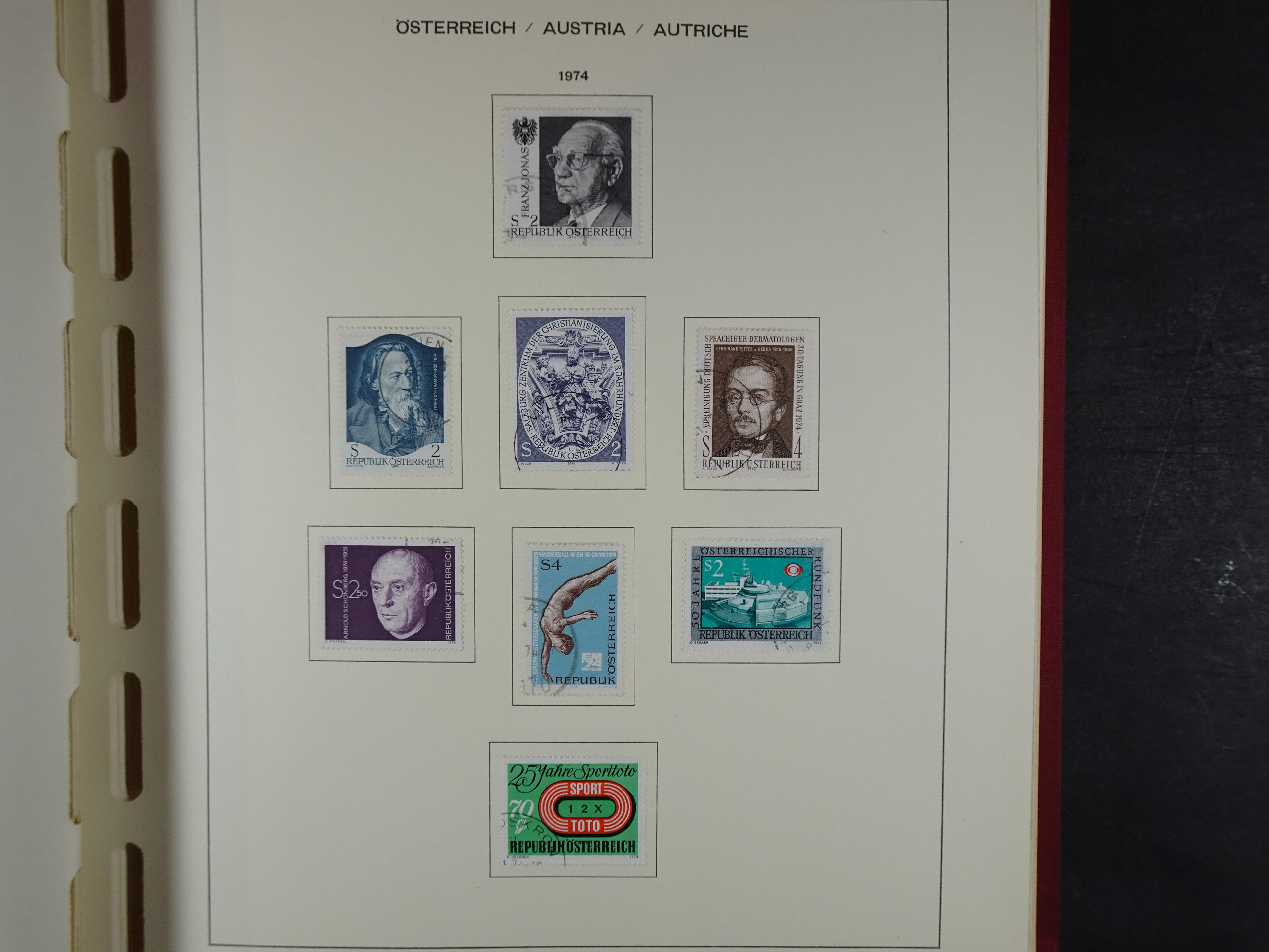 Mooie verzameling met klassiek veel extra's.
Zeer hoge cat waarde. 150