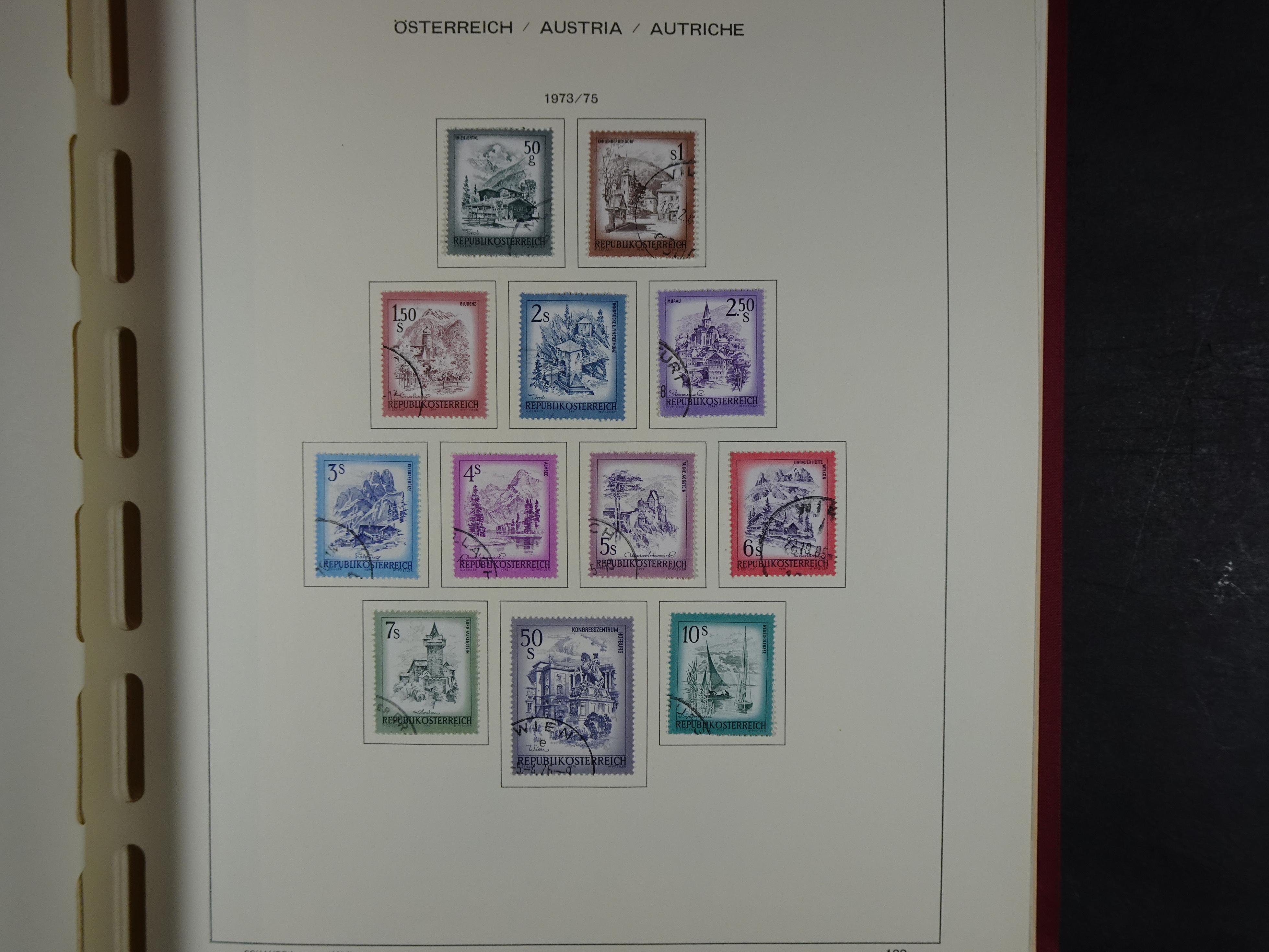 Mooie verzameling met klassiek veel extra's.
Zeer hoge cat waarde. 152