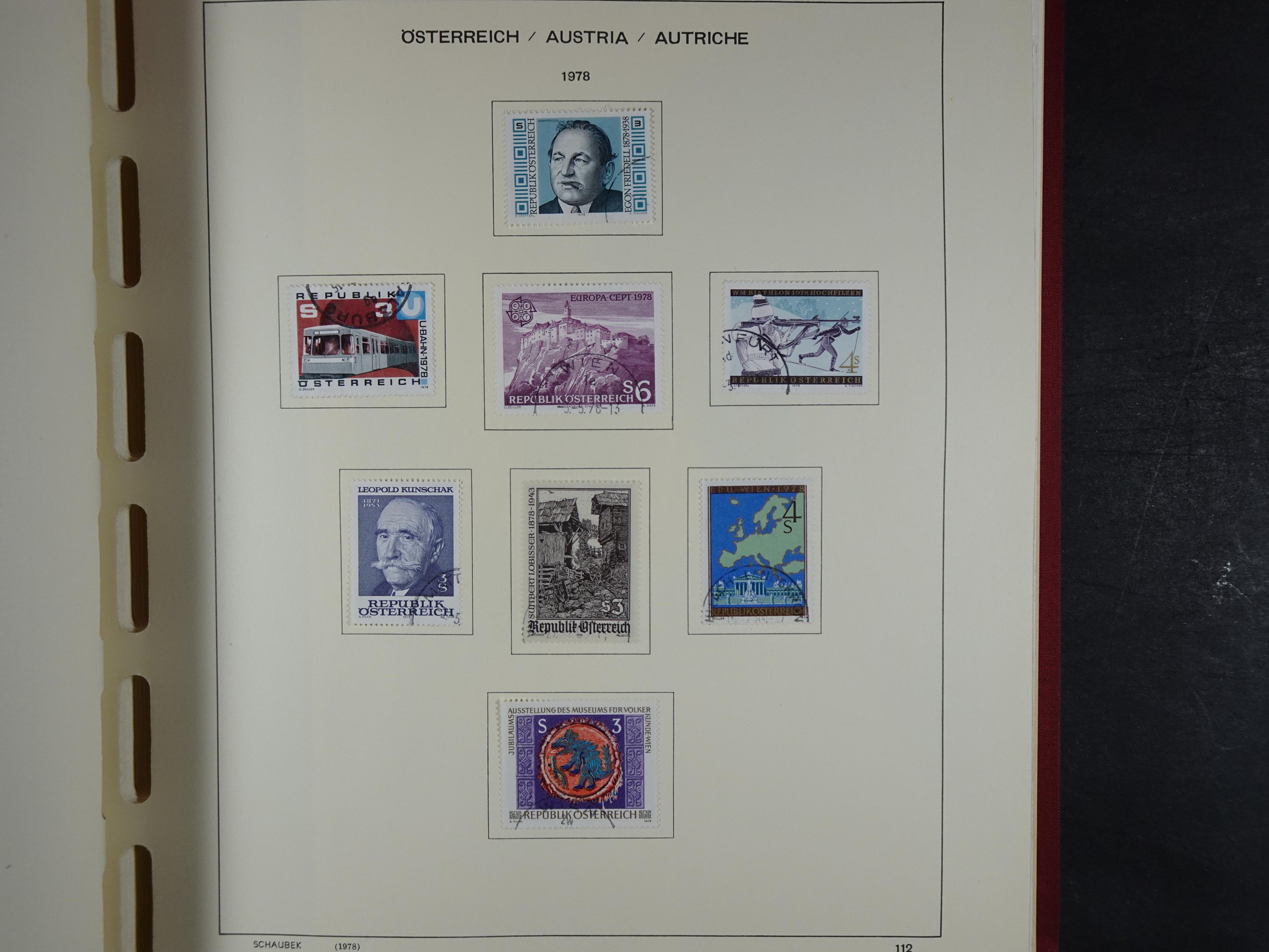 Mooie verzameling met klassiek veel extra's.
Zeer hoge cat waarde. 162