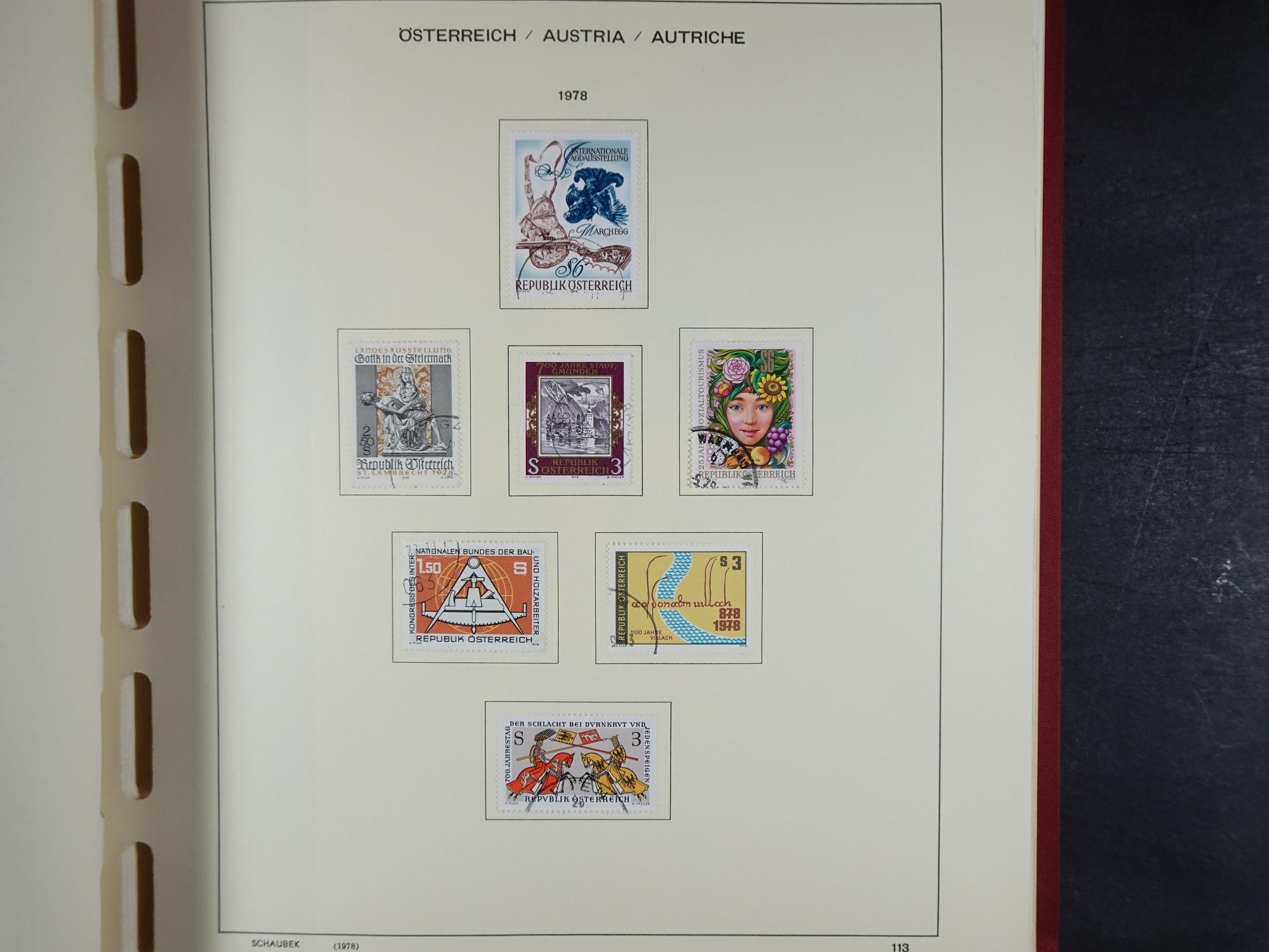 Mooie verzameling met klassiek veel extra's.
Zeer hoge cat waarde. 163