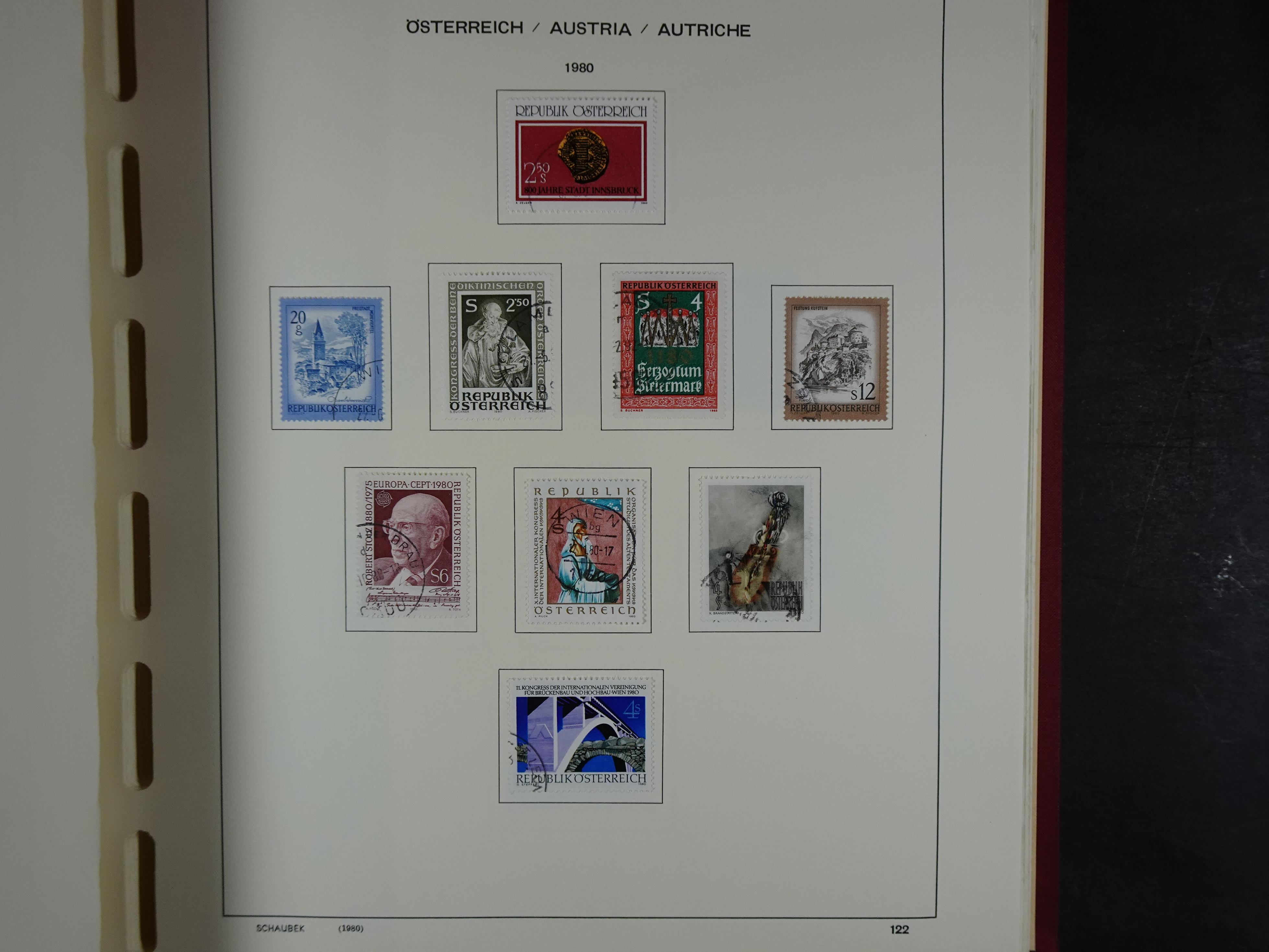 Mooie verzameling met klassiek veel extra's.
Zeer hoge cat waarde. 176