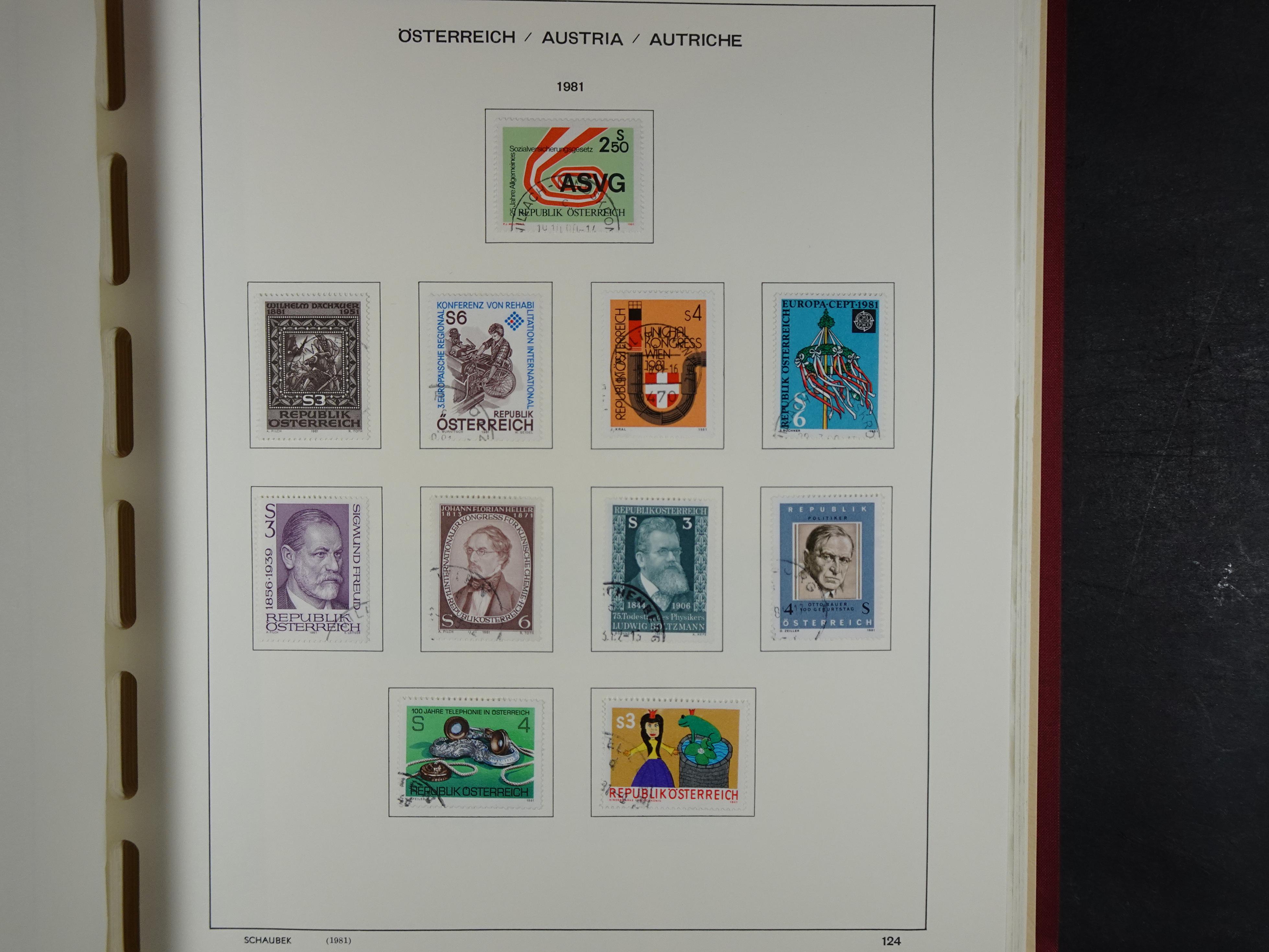 Mooie verzameling met klassiek veel extra's.
Zeer hoge cat waarde. 178