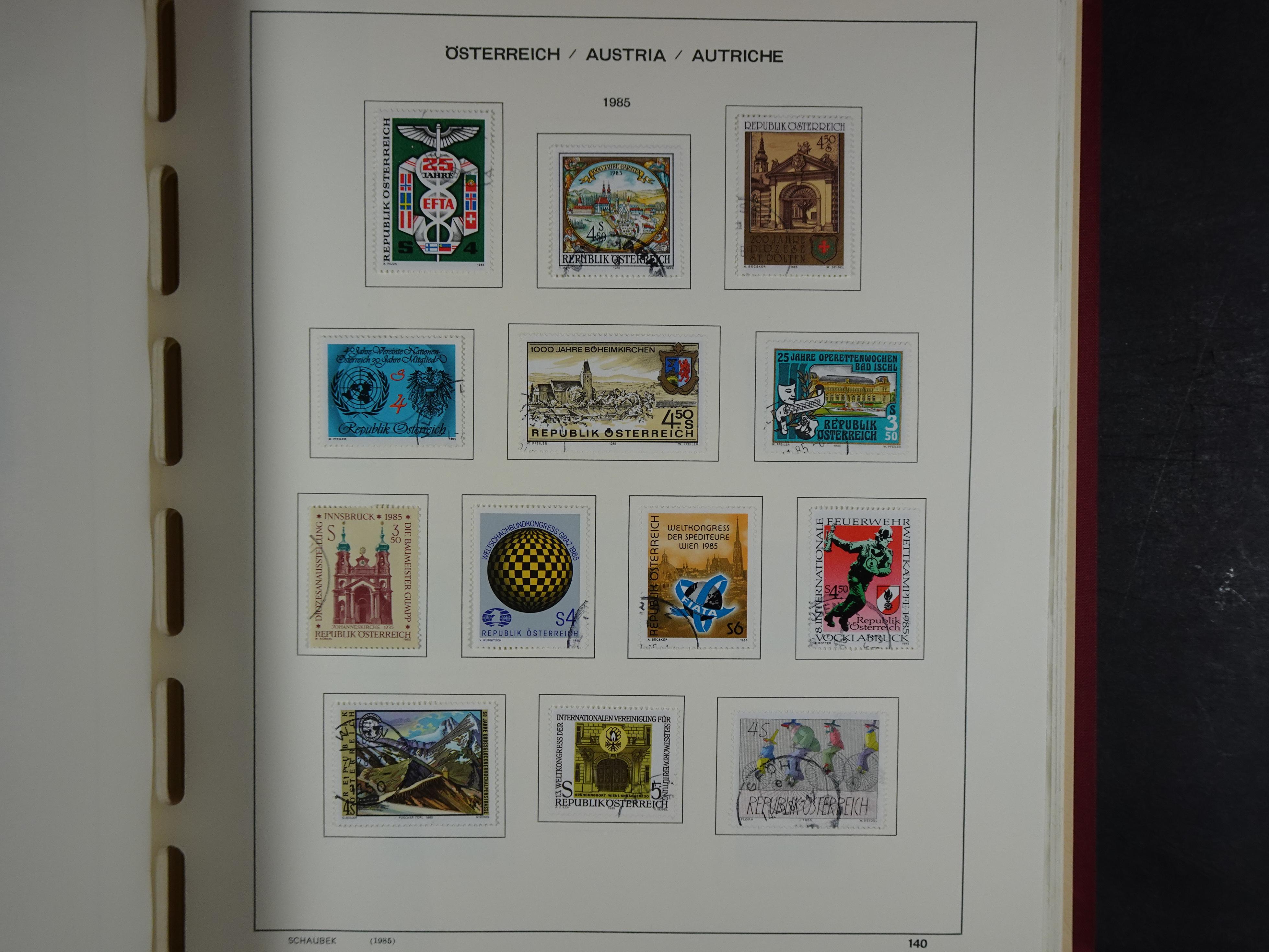 Mooie verzameling met klassiek veel extra's.
Zeer hoge cat waarde. 194