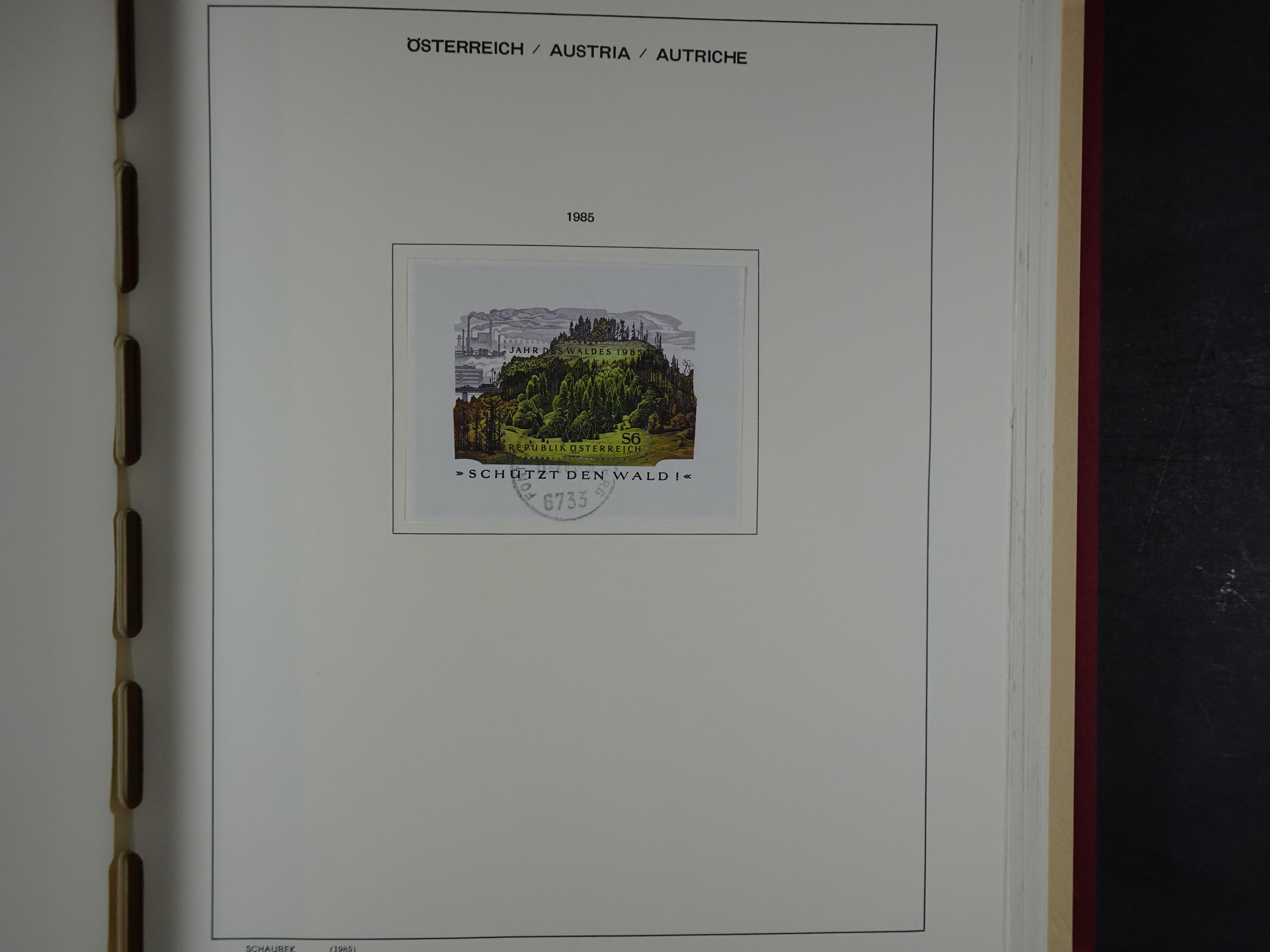 Mooie verzameling met klassiek veel extra's.
Zeer hoge cat waarde. 210