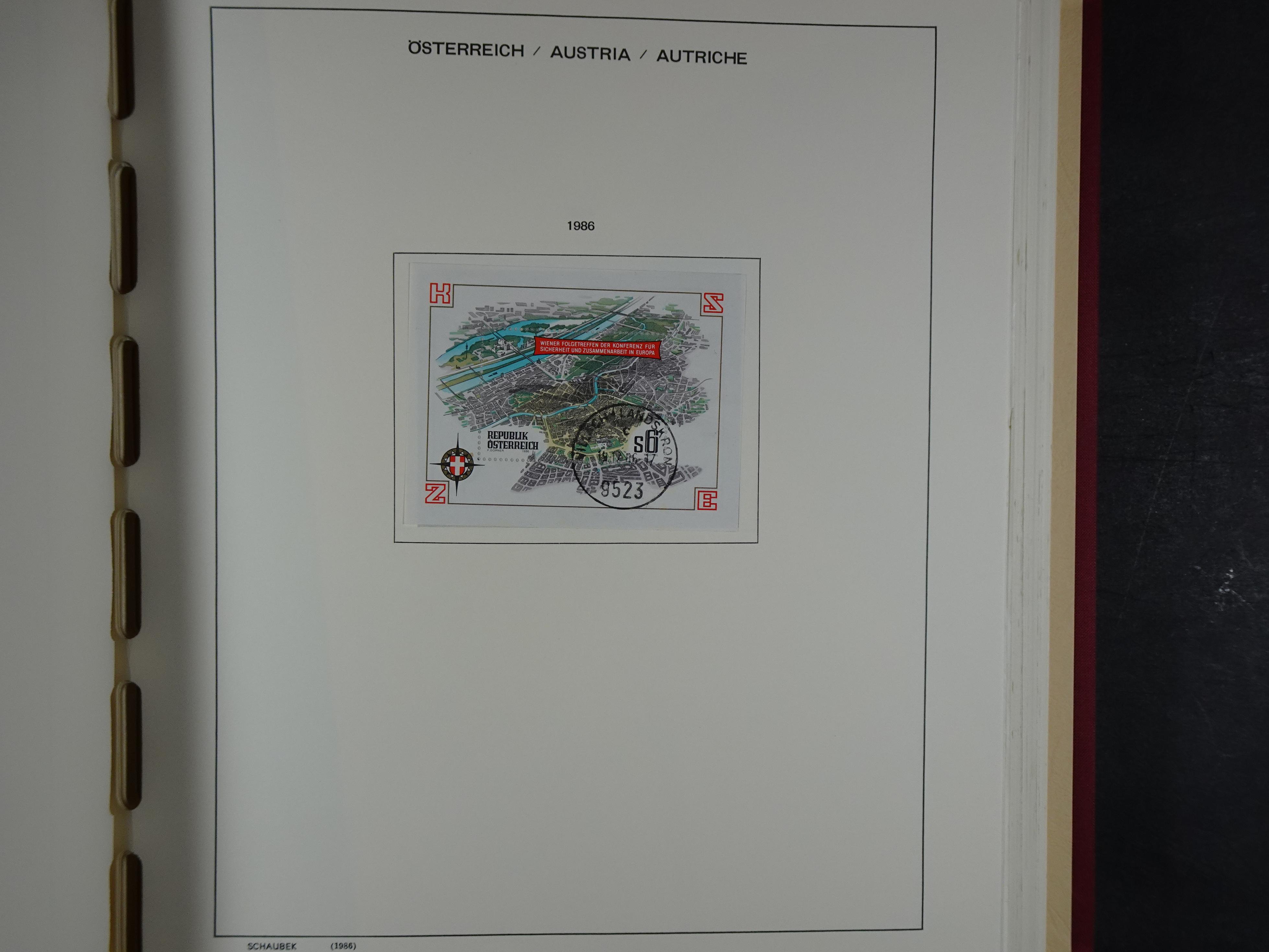 Mooie verzameling met klassiek veel extra's.
Zeer hoge cat waarde. 211