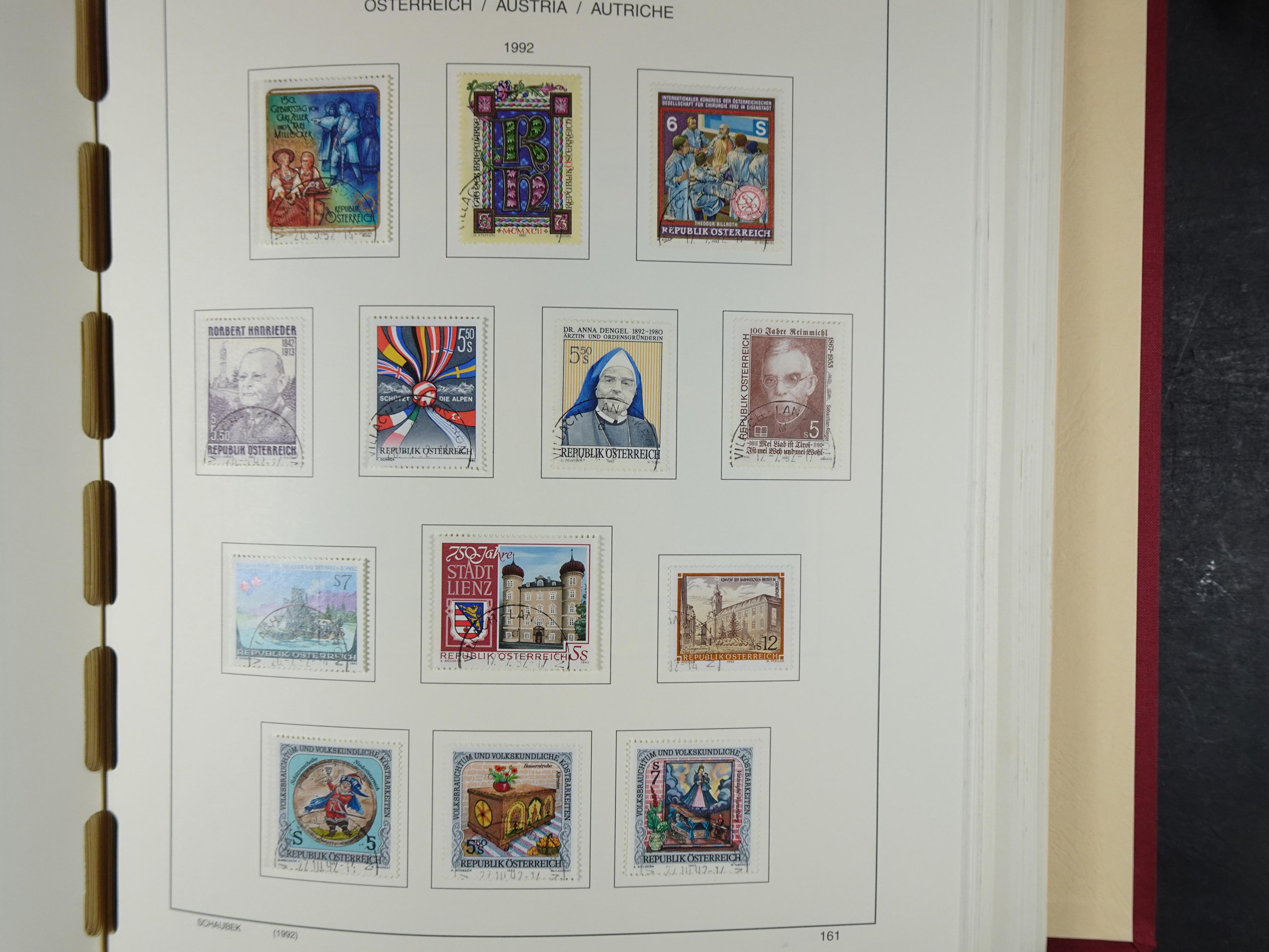 Mooie verzameling met klassiek veel extra's.
Zeer hoge cat waarde. 223