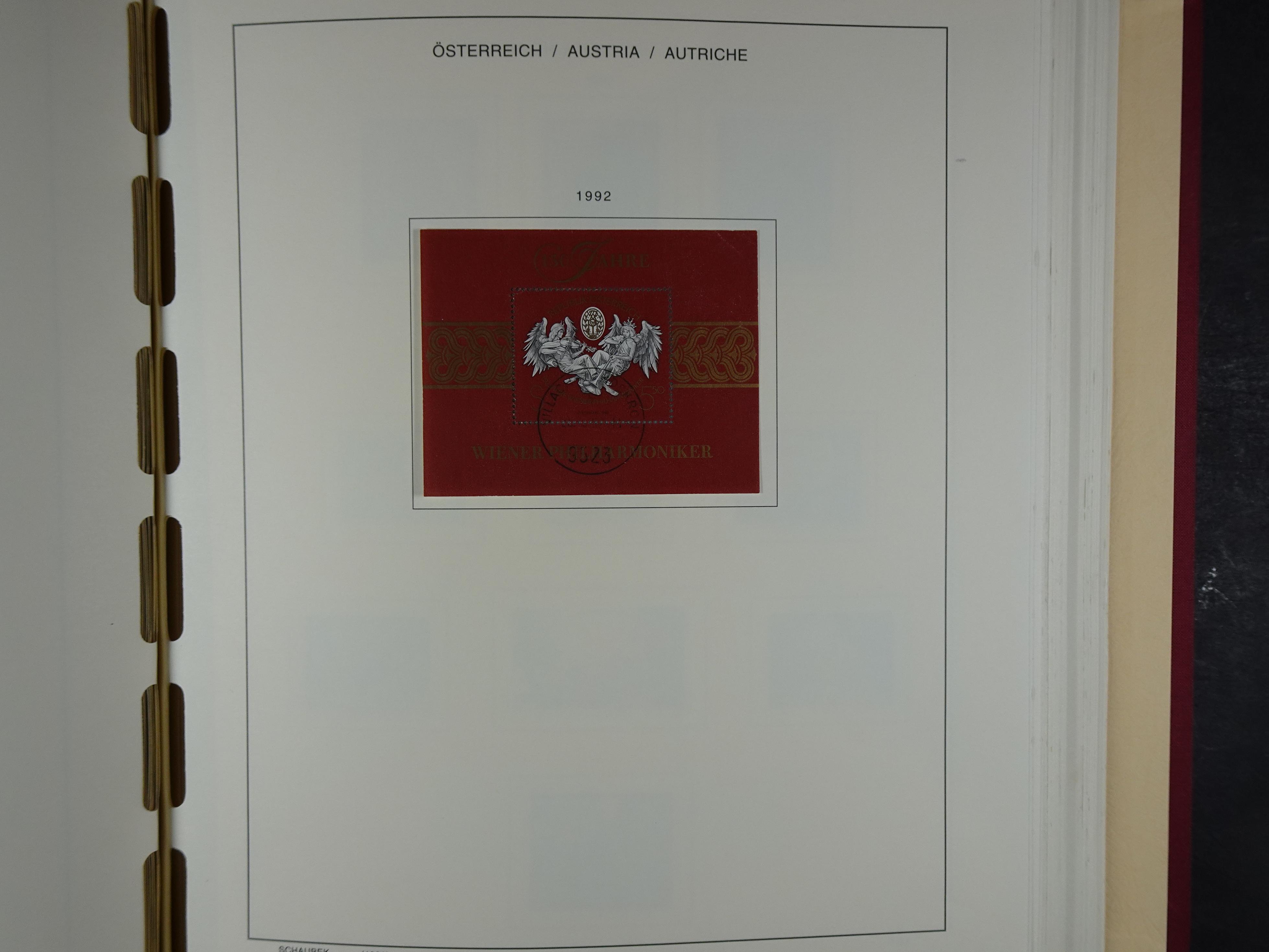 Mooie verzameling met klassiek veel extra's.
Zeer hoge cat waarde. 225