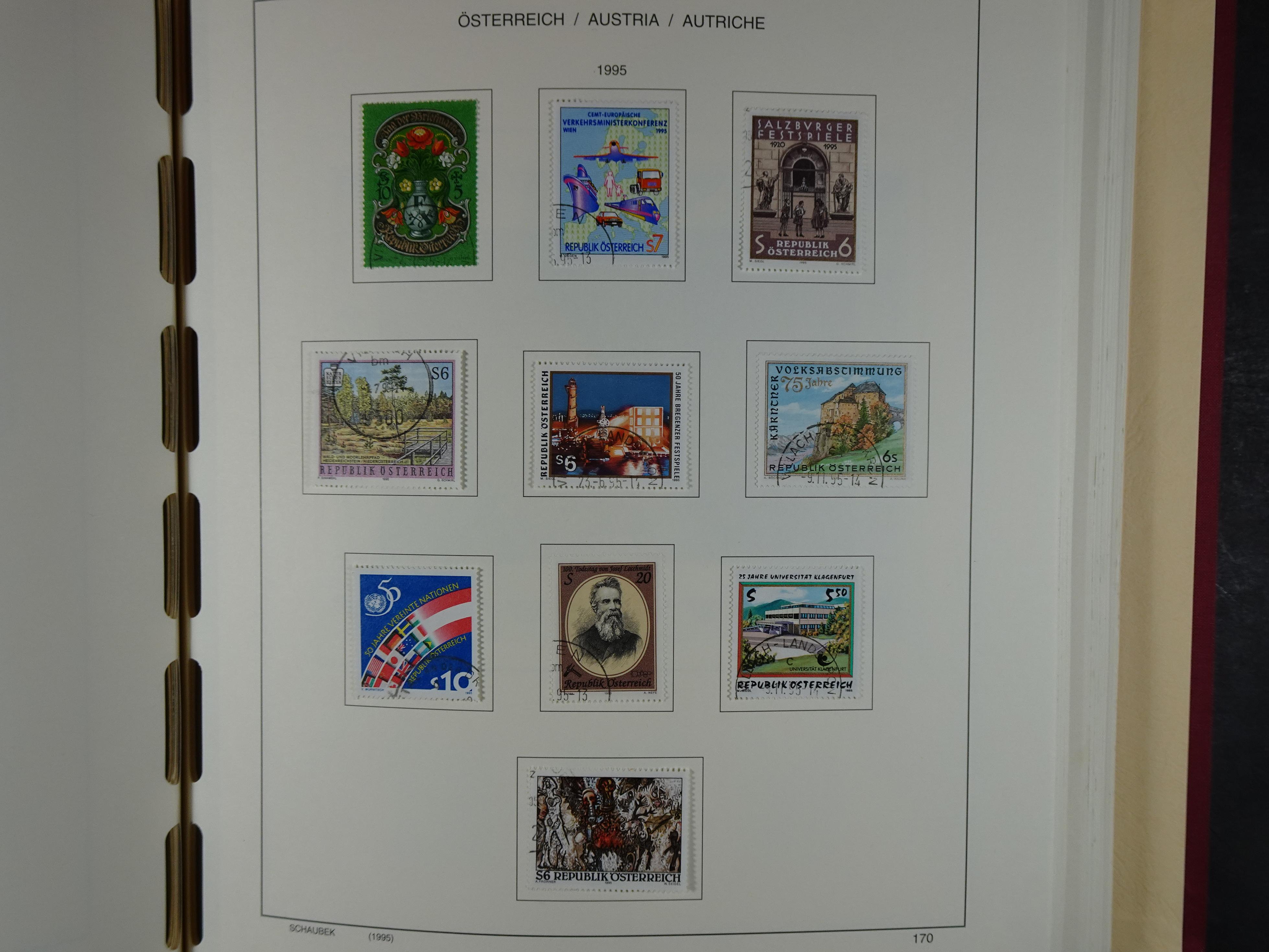 Mooie verzameling met klassiek veel extra's.
Zeer hoge cat waarde. 233